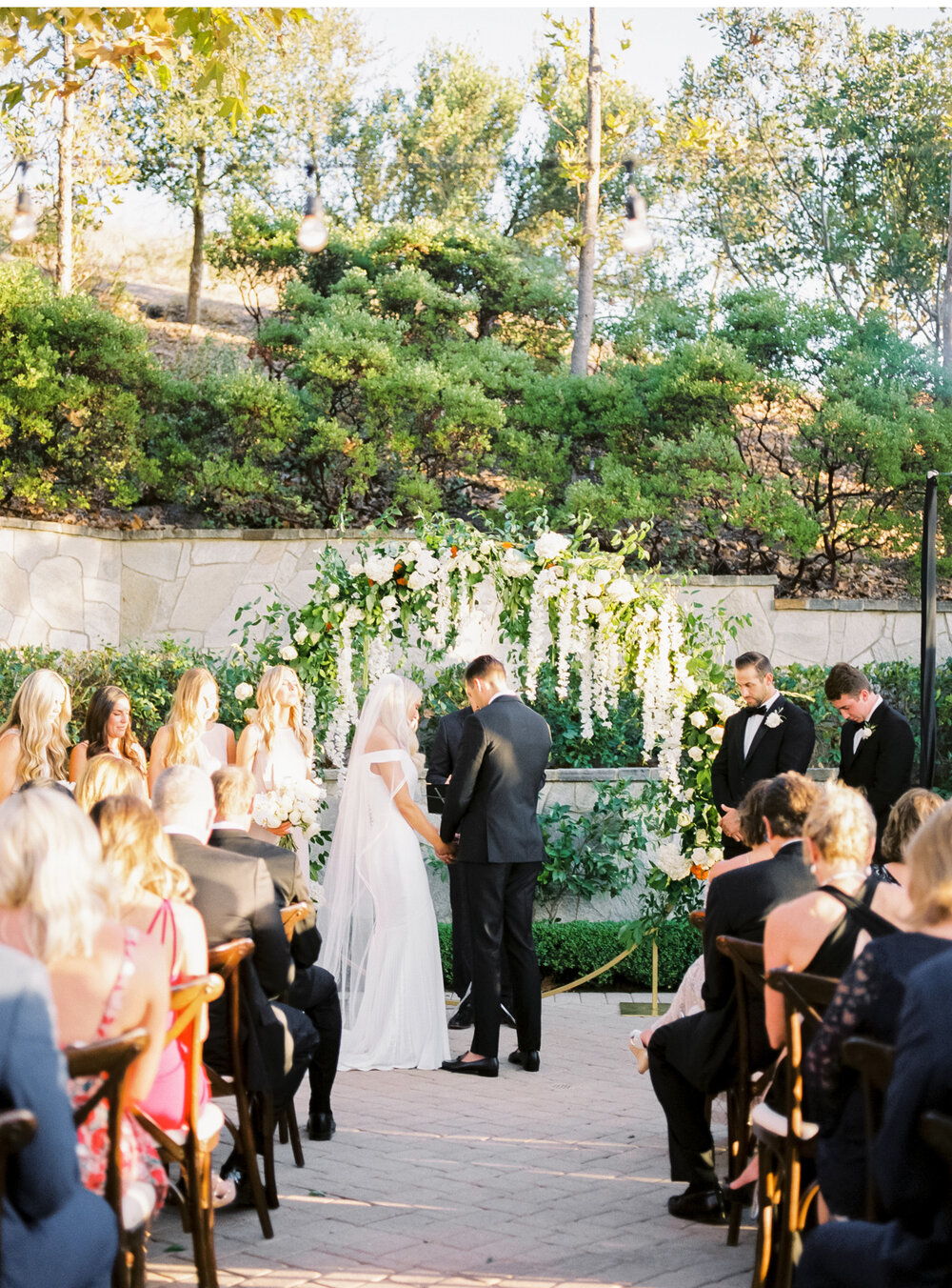Stunning-Al-Fresco-Wedding-California-Hills-Wedding-Light-and-Airy-Blonde-Brides-Fujifilm-Digital-Weddings-Natalie-Schutt-Photography_02.jpg