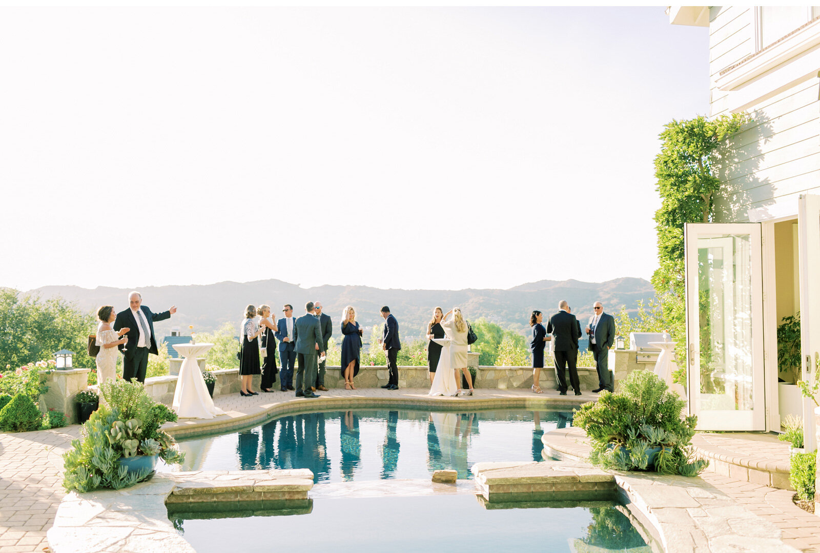 Top-Wedding-Photographers-Los-Angeles-Photographer-Southern-California-Al-Fresco-Wedding-Soft-and-Airy-Creamy-Photos-Fujifilm-Natalie-Schutt-Photography_07.jpg