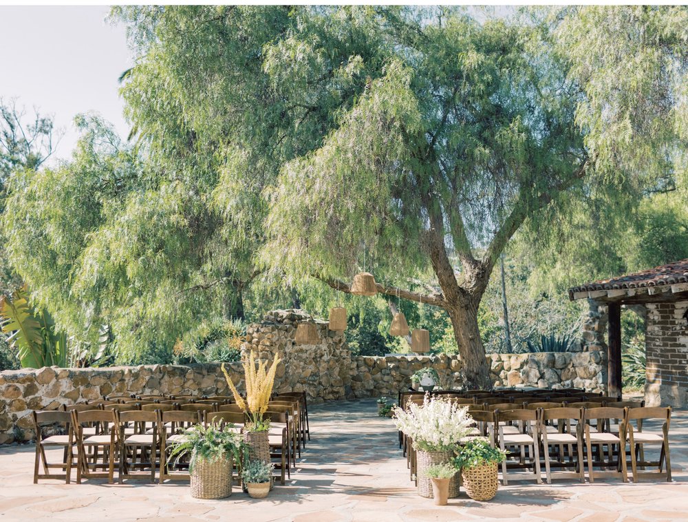Al-Fresco-Southern-California-Weddings-Light-and-Airy-Photography-Wedding-Photographer-High-End-Wedding-Inspiration-Clean-Event-Photography_01.jpg