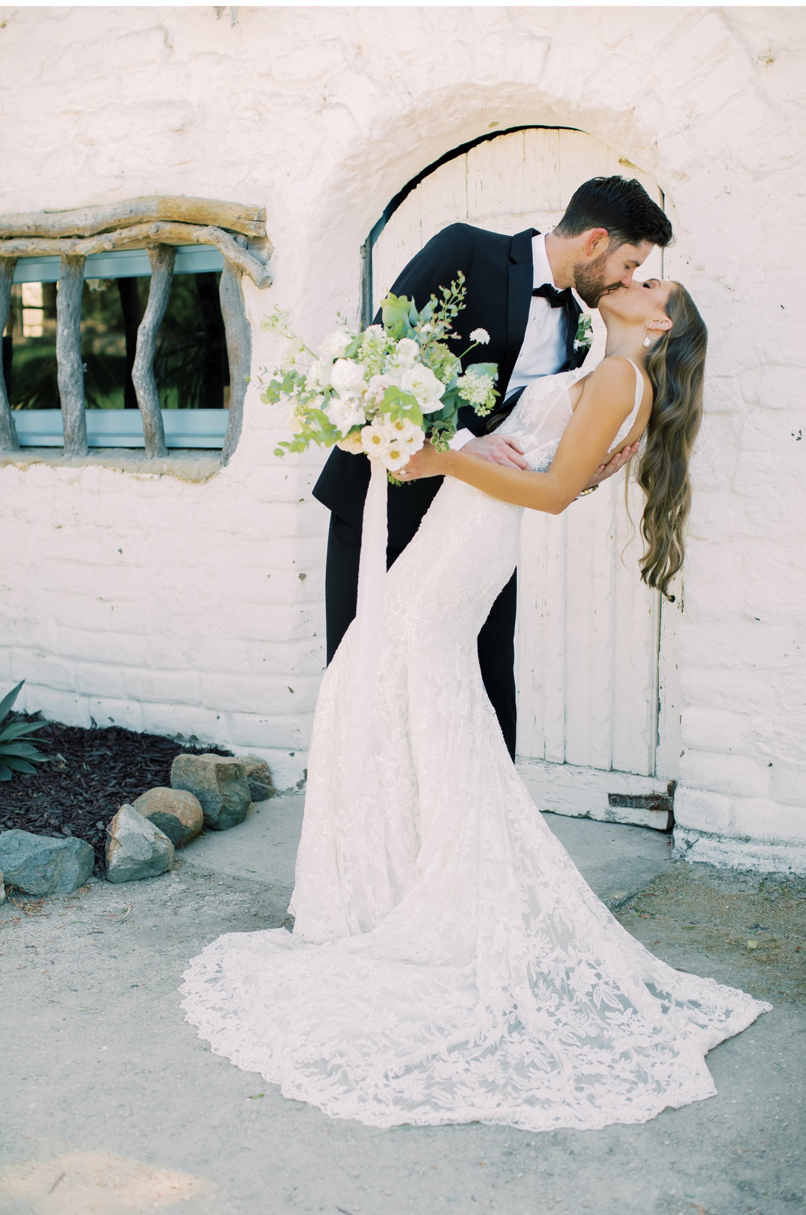 Top-Wedding-Photographers-Southern-California-Weddings-Al-Fresco-Event-Photography-High-End-Weddings-Bright-and-Clean-Photography-Film-Photography_05.jpg