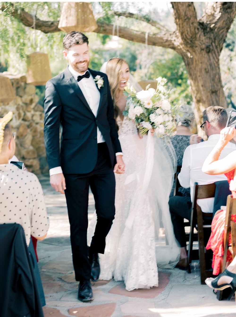 Leo-Carillo-Weddings-Bright-and-Airy-Wedding-Photography-Top-Wedding-Photographer-Southern-California-Sand-Diego-_04.jpg