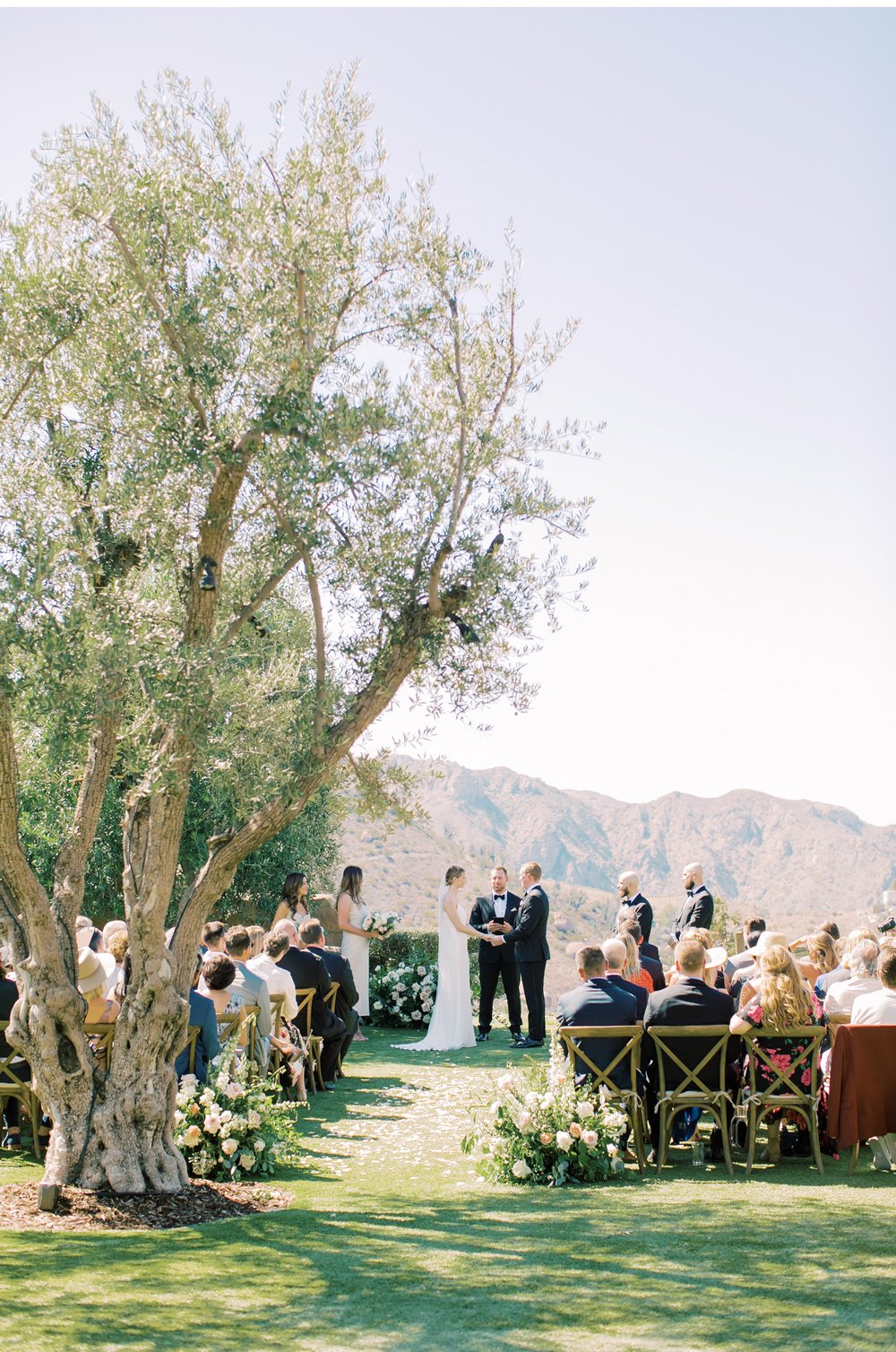 Beautifully-Styled-Weddings-Malibu-Cielo-Farms-Wedding-Southern-California-Photographer-Natalie-Schutt-Photography_14.jpg