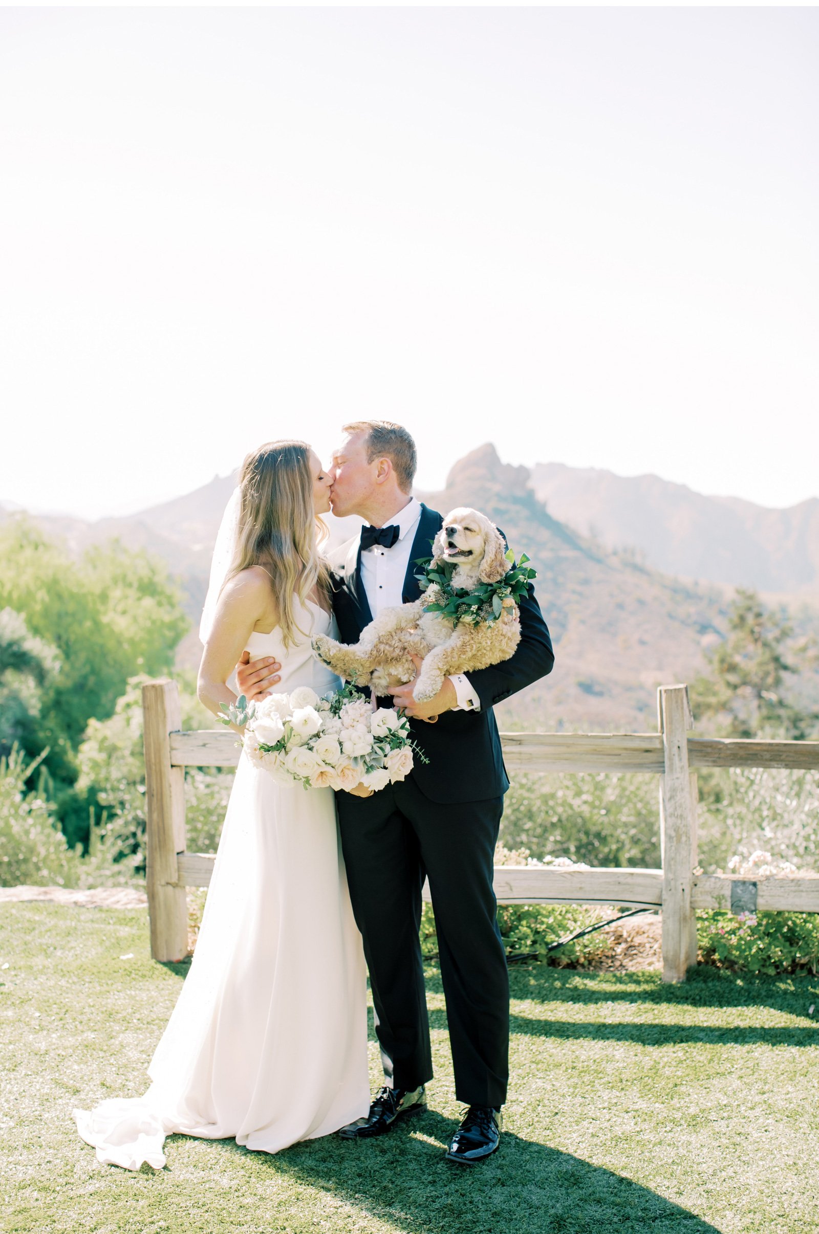 Luxury-Wedding-Photographer-Beautiful-Brides-Cielo-Farms-Wedding-Venue-Malibu-California-Top-Wedding-Photographers-Bright-and-Airy-Photography-Natalie-Schutt-Photography_04.jpg
