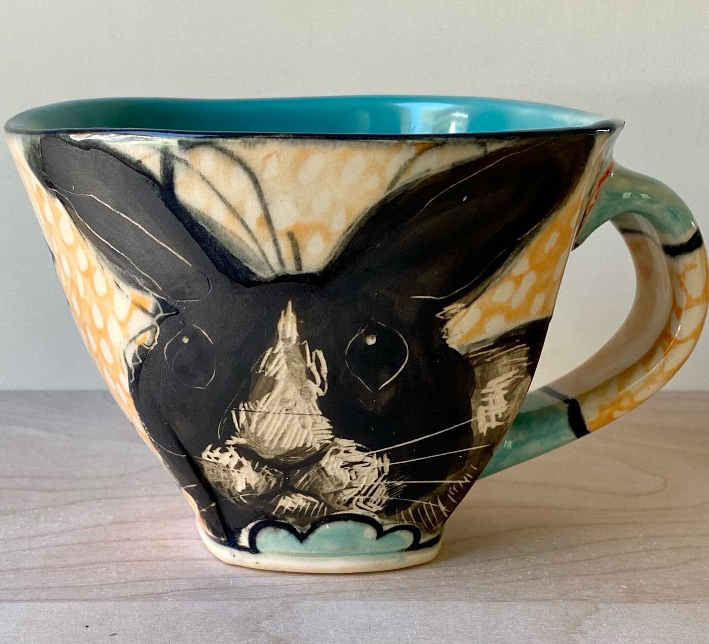 Big bunny mug for a rainy Sunday #bigbunny #studiopotter #potterylove #art