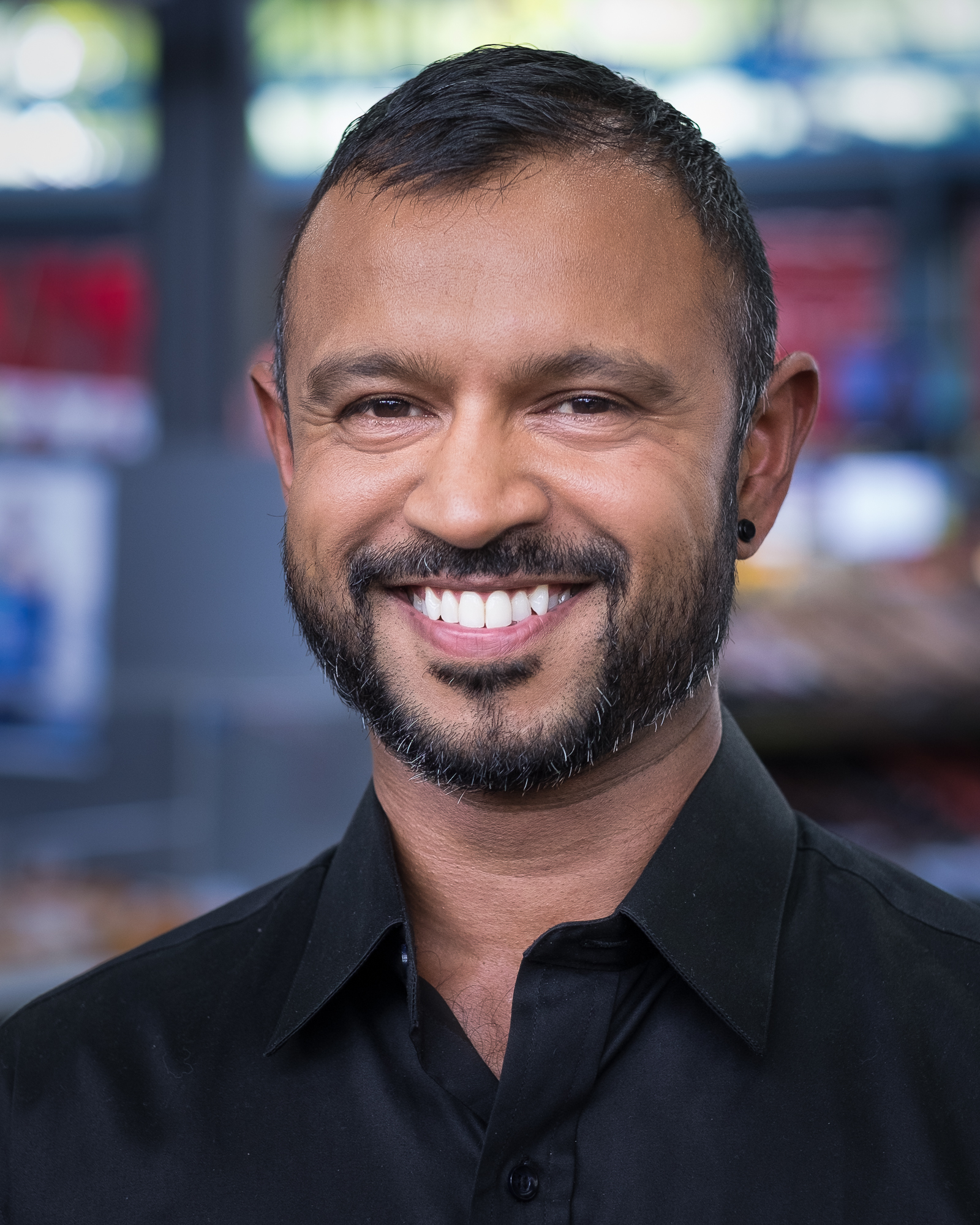 Kriben Govender Headshot - Web - 01.jpg