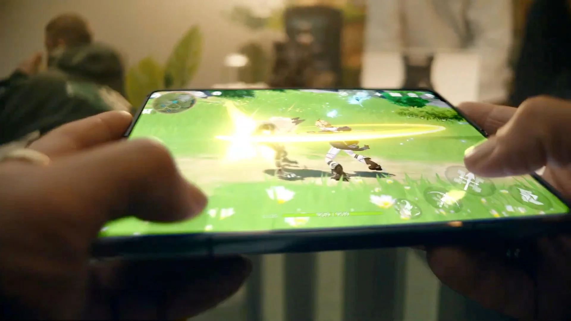 Samsung Galaxy Z Fold4 - The Big Game