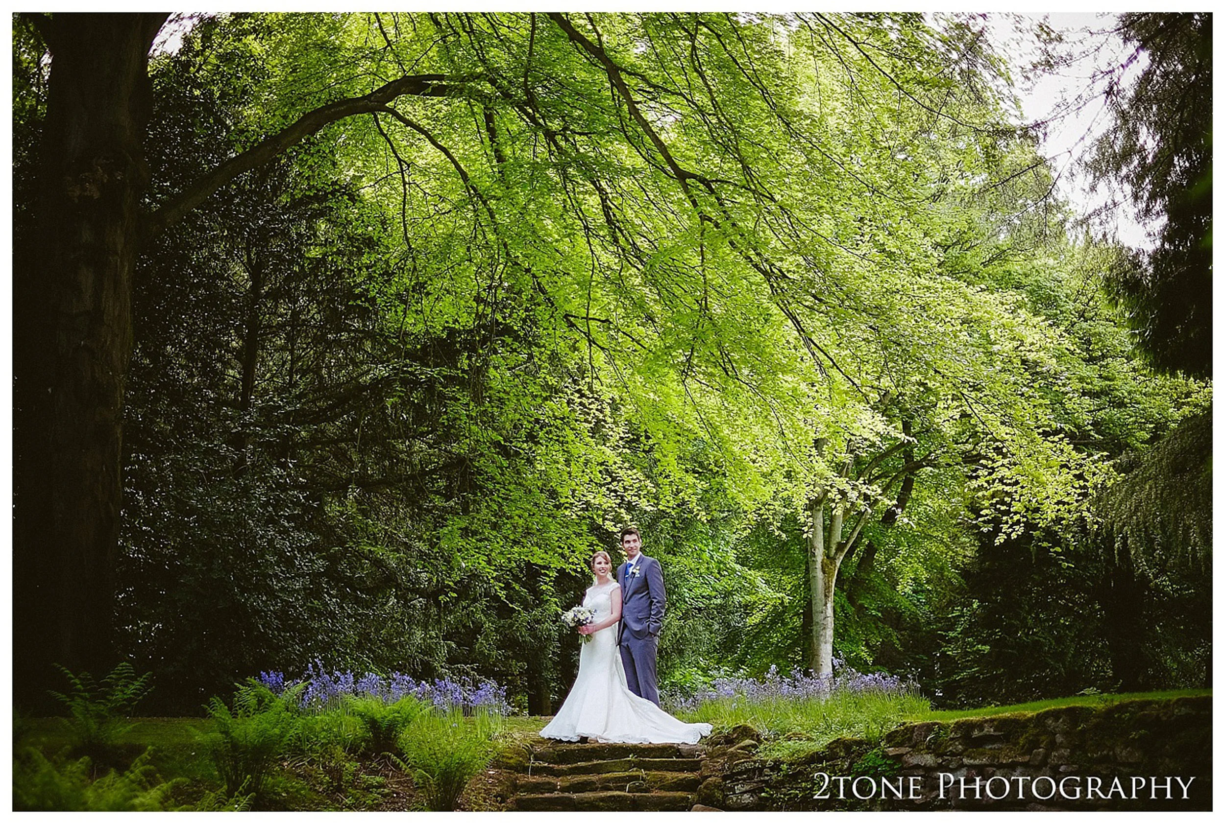 Eshott Hall wedding photographs by wedding photographers based in Durham and the North East. www.2tonephotography.co.uk.