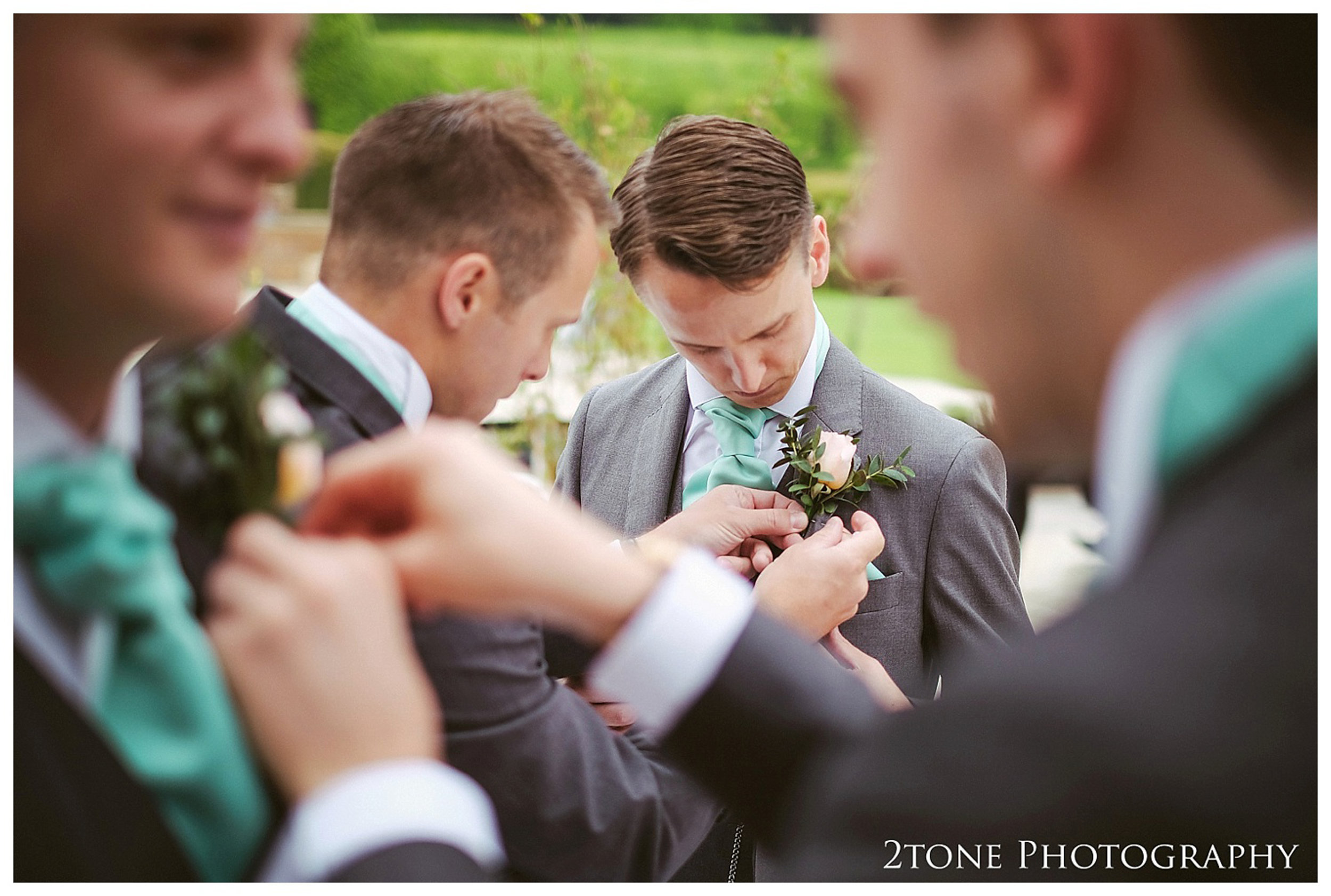 Wedding photography at the Alnwick Garden by www.2tonephotograph