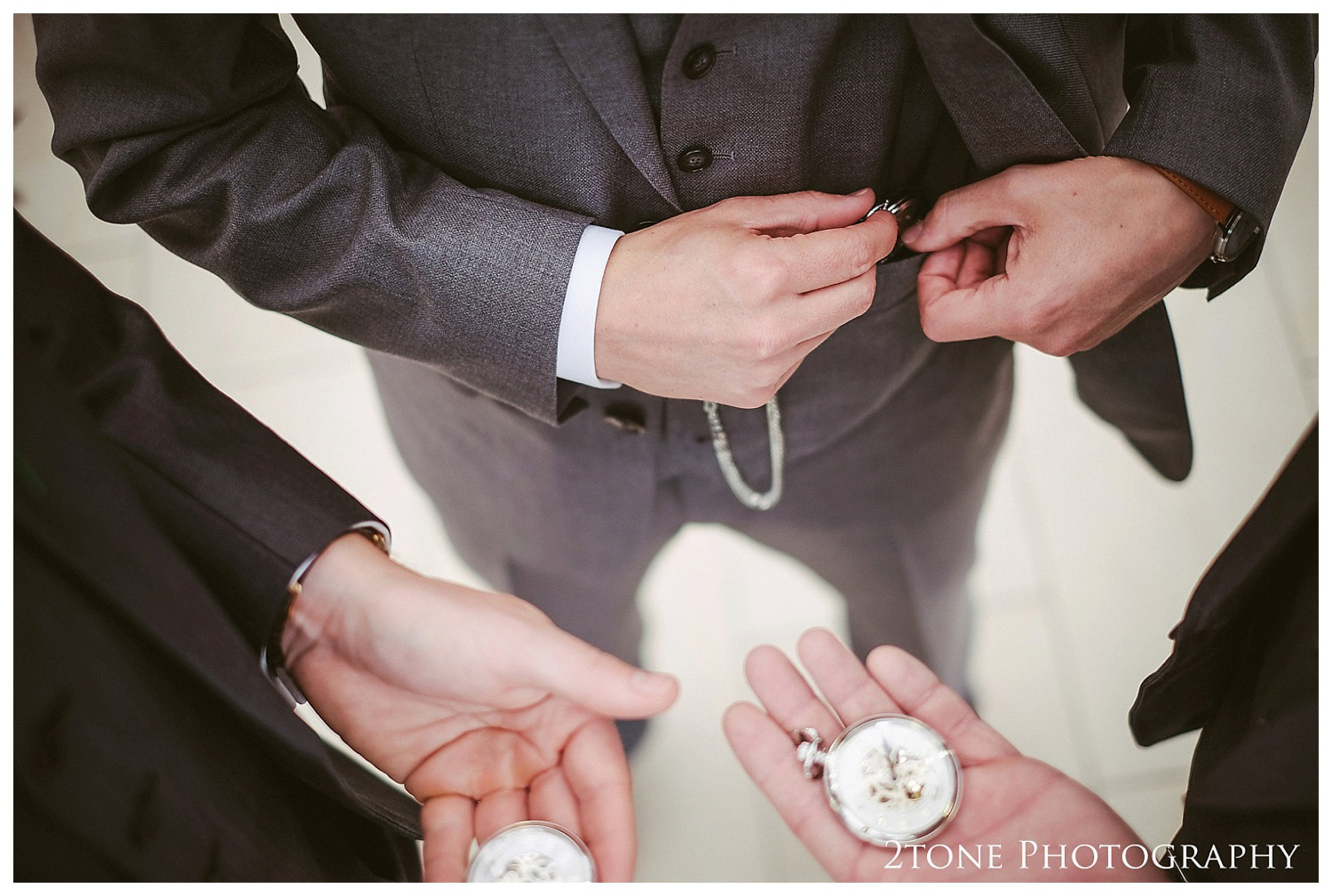 Wedding photography at the Alnwick Garden by www.2tonephotograph