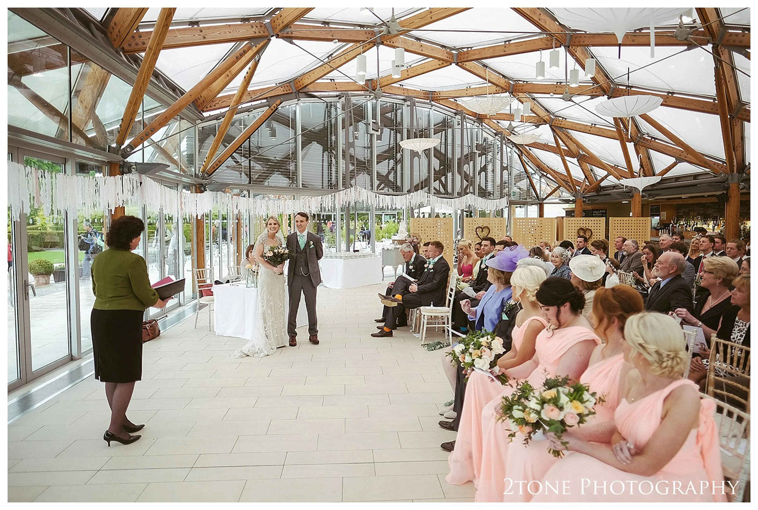 Wedding photography at the Alnwick Garden by www.2tonephotograph