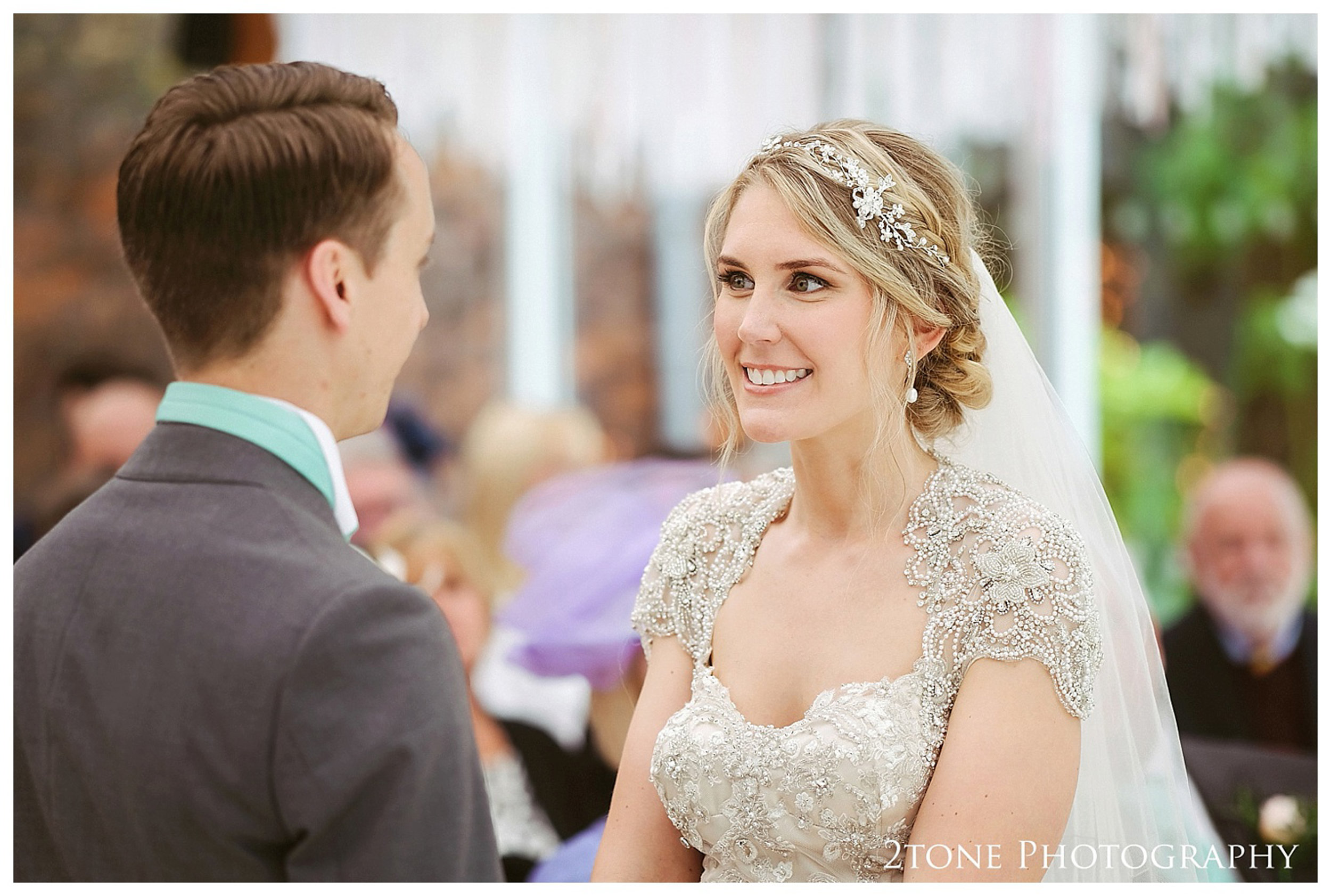 Wedding photography at the Alnwick Garden by www.2tonephotograph