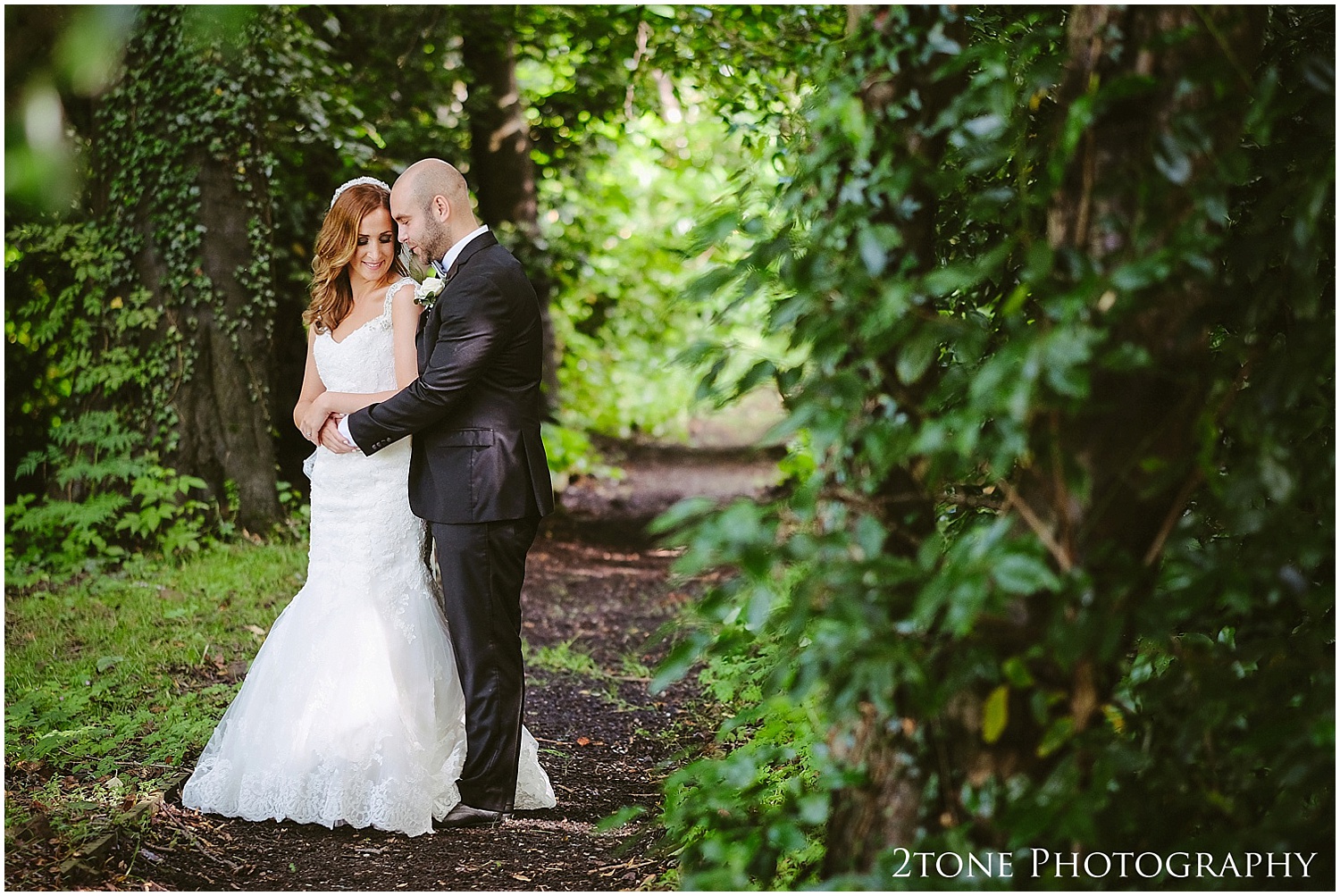 Ellingham Hall wedding photography 076.jpg