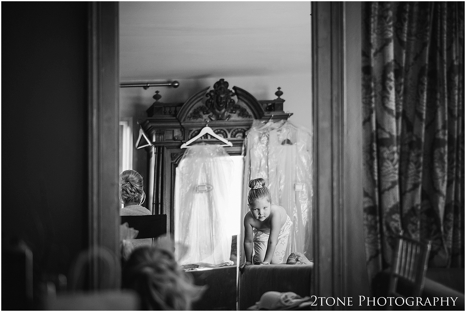 Newton Hall wedding photography 006.jpg