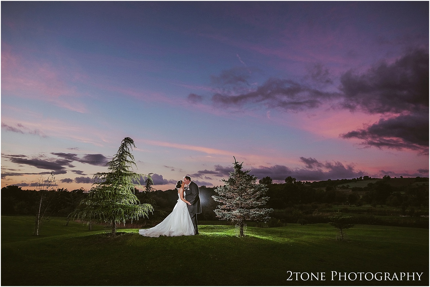 The Yorkshire wedding barn 078.jpg