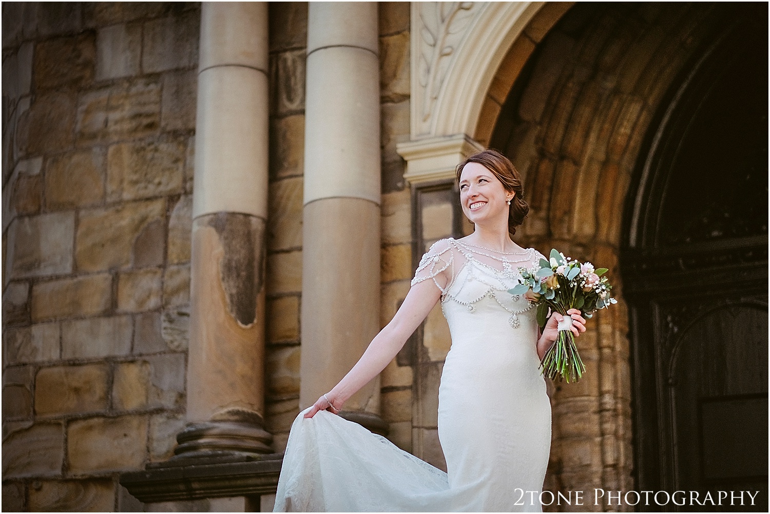 Durham-Castle-wedding-Laura-James 064.jpg