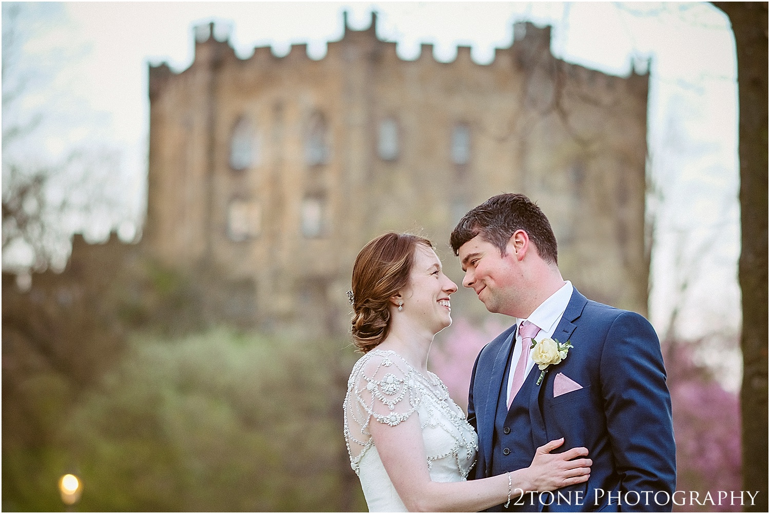 Durham-Castle-wedding-Laura-James 101.jpg