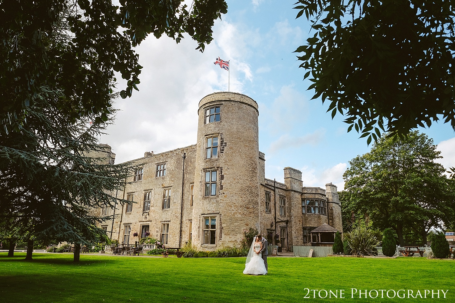 Wallworth Castle wedding photography 43.jpg