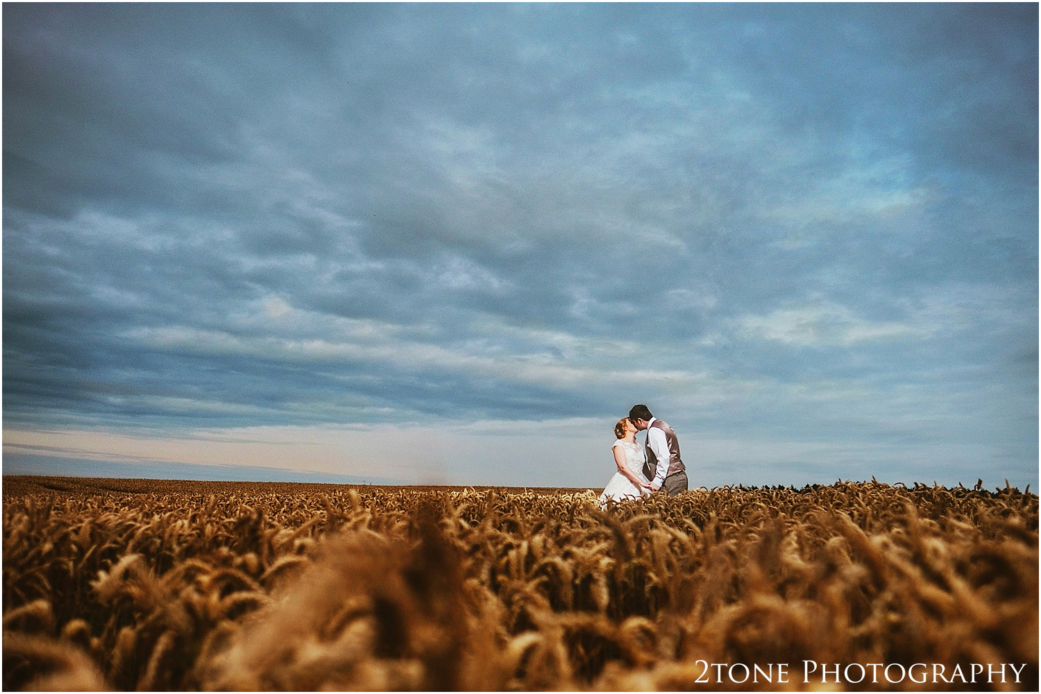 Doxford barns wedding photographer 077.jpg