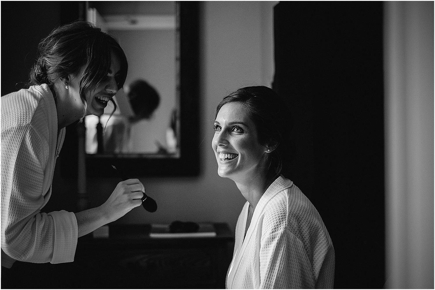 Healey Barn summer wedding photography by www.2tonephotography.co.uk 027.jpg