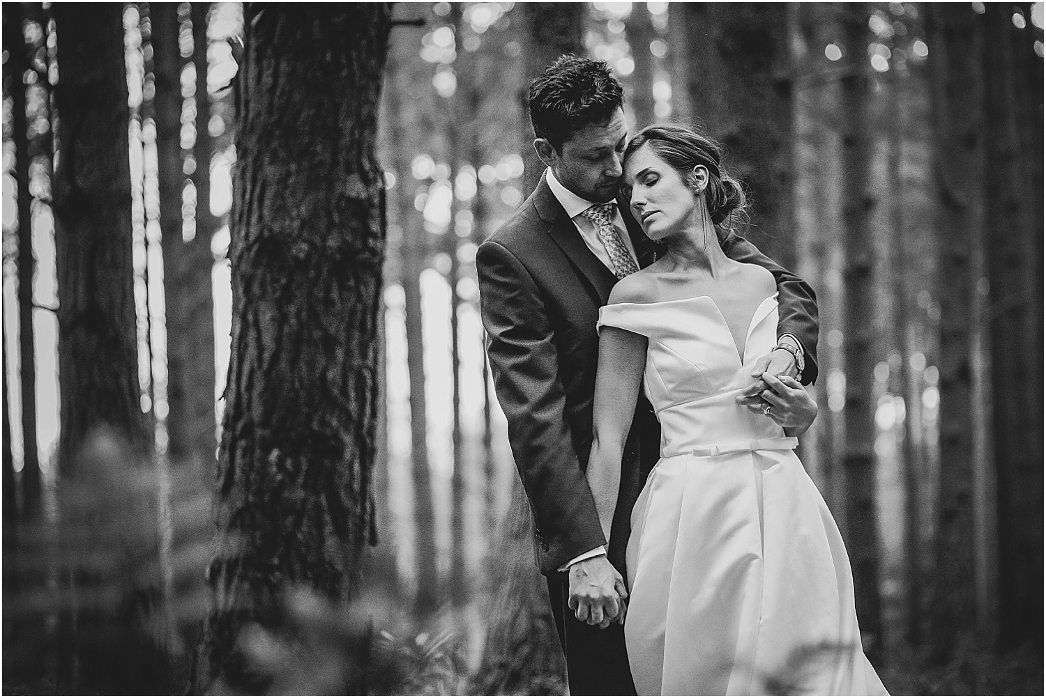 Healey Barn summer wedding photography by www.2tonephotography.co.uk 116.jpg