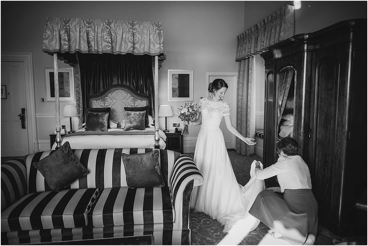 Wedding photos at Matfen Hall 008.jpg