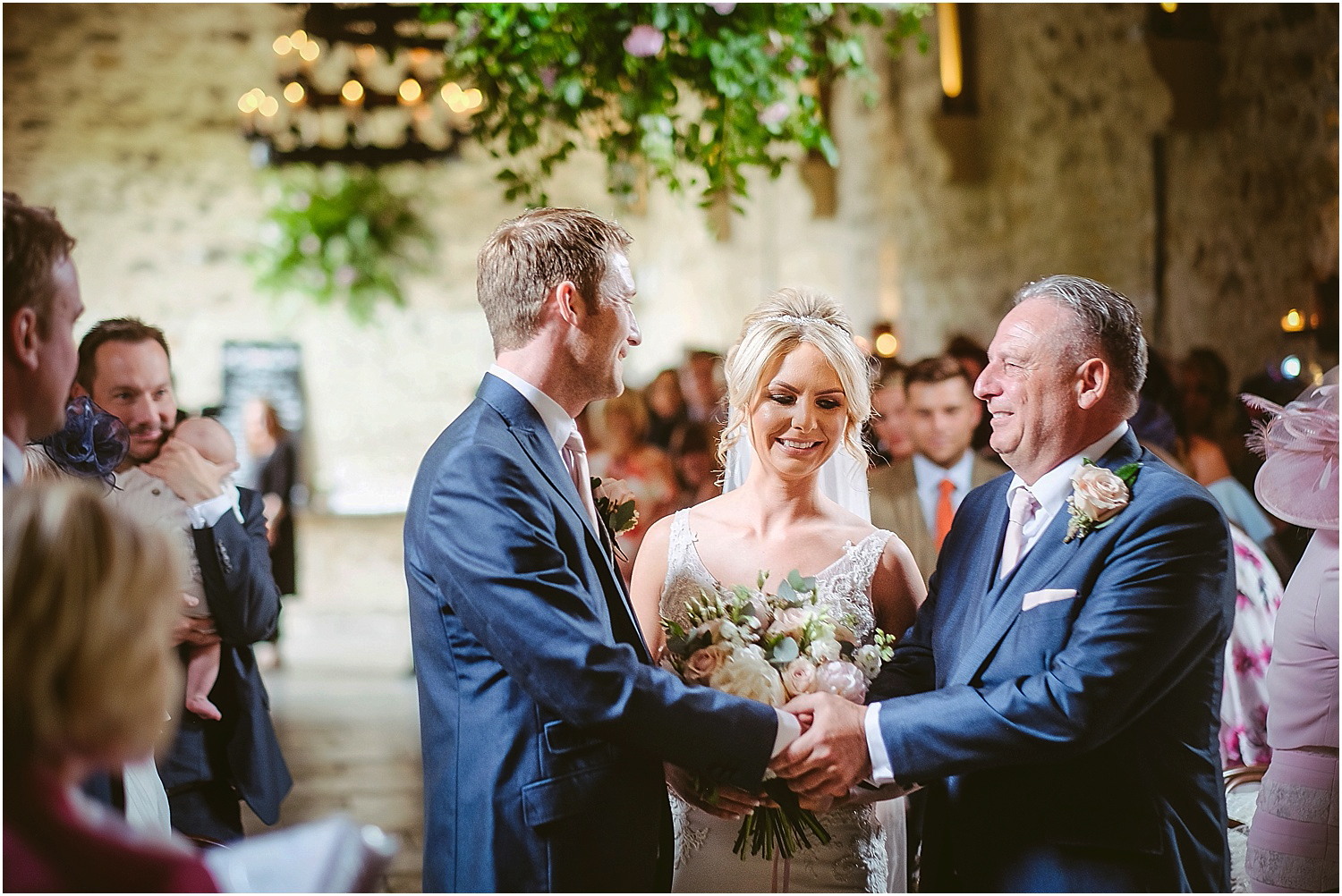 Healey Barn wedding by www.2tonephotography.co.uk 041.jpg
