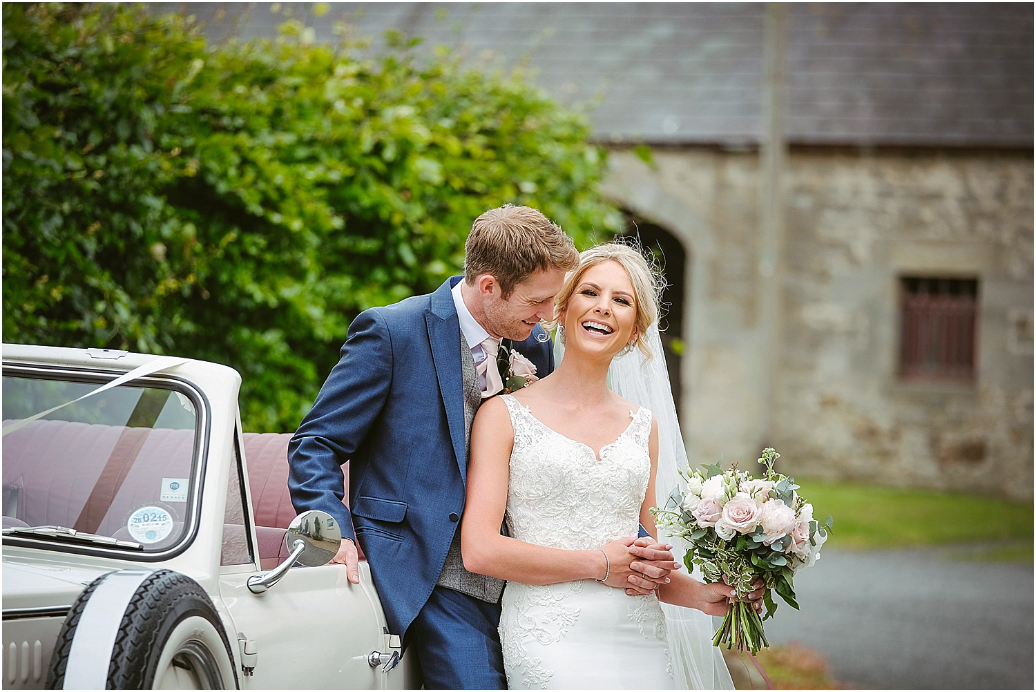 Healey Barn wedding by www.2tonephotography.co.uk 064.jpg