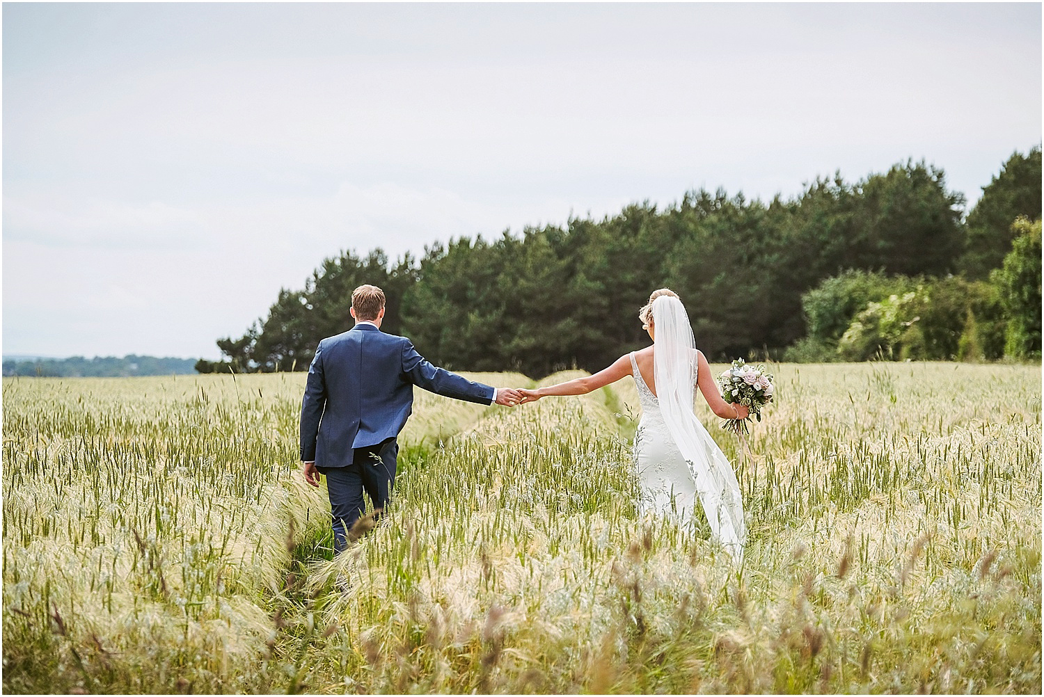 Healey Barn wedding by www.2tonephotography.co.uk 072.jpg