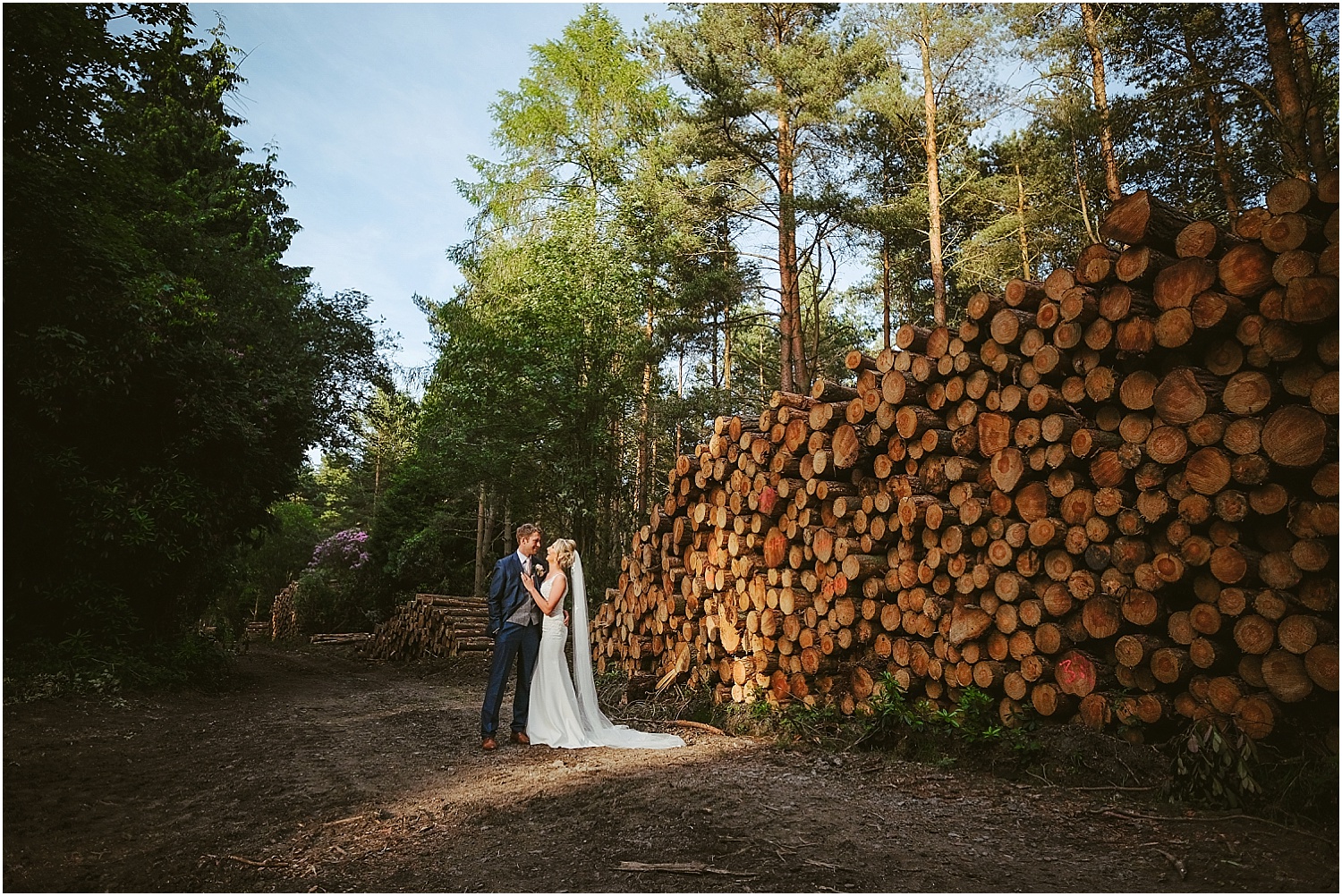 Healey Barn wedding by www.2tonephotography.co.uk 100.jpg