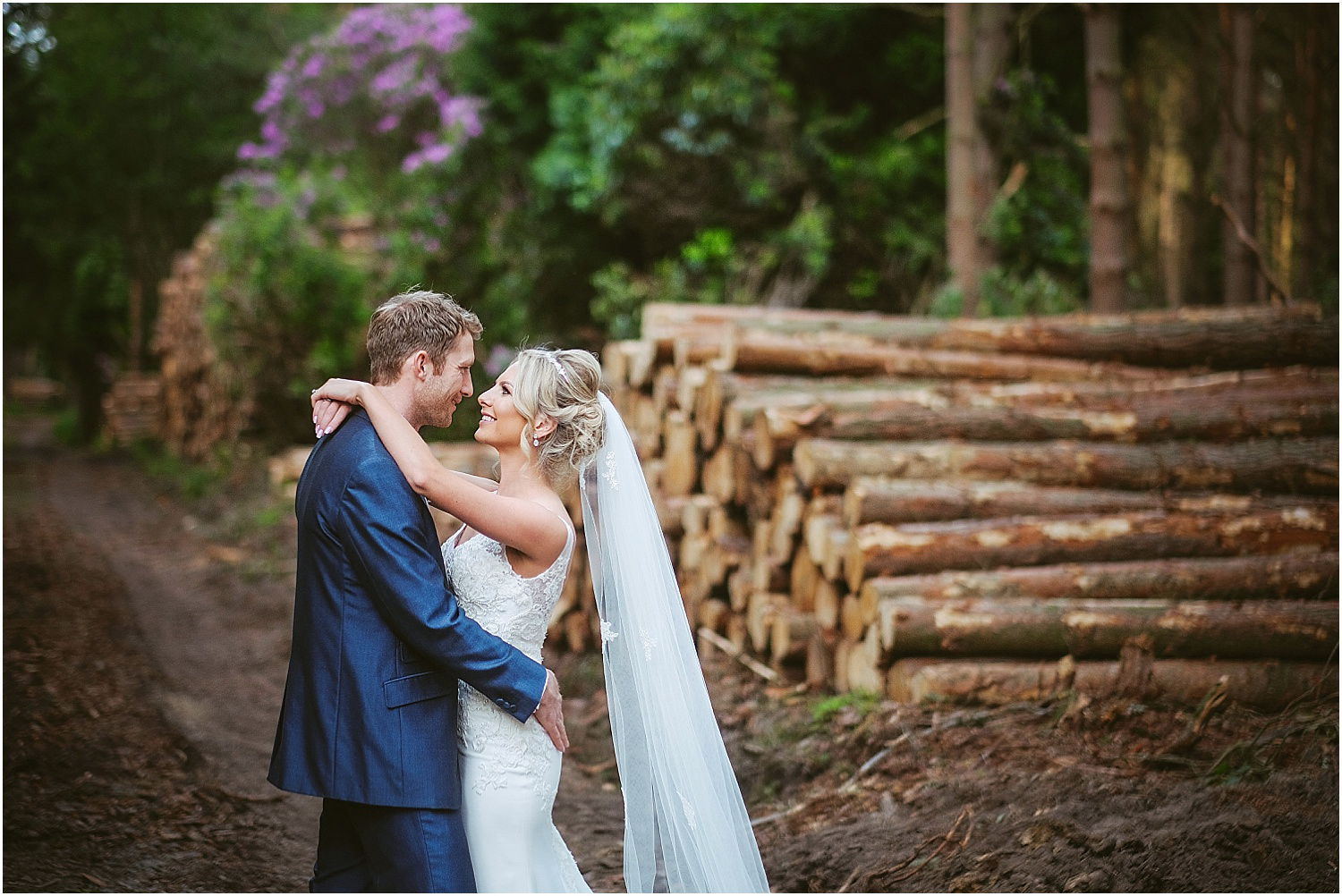 Healey Barn wedding by www.2tonephotography.co.uk 112.jpg