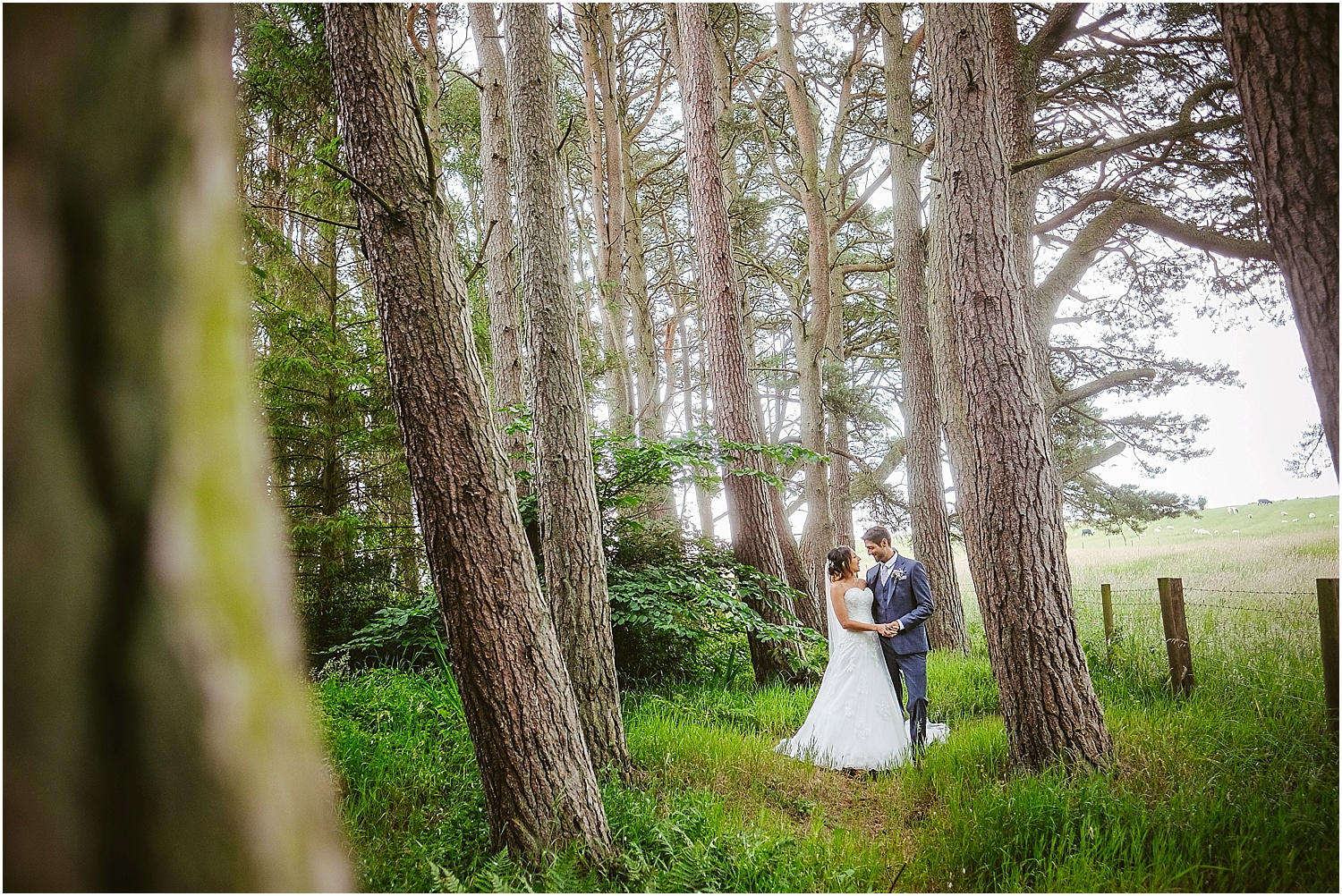 Woodhill Hall wedding photography by www.2tonephotography.co.uk 055.jpg