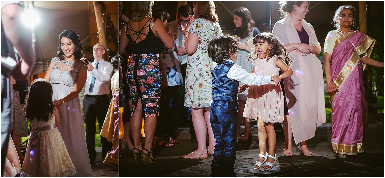 Woodhill Hall wedding photography by www.2tonephotography.co.uk 096.jpg