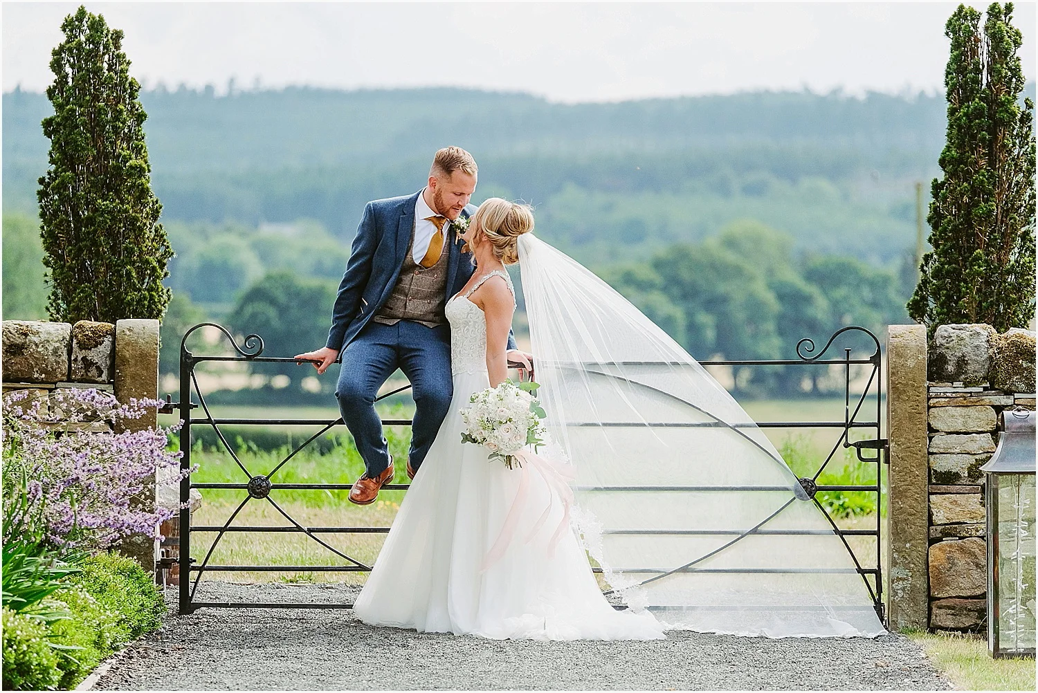 Wedding at Healey Barn - wedding photography by www.2tonephotography.co.uk 066.jpg