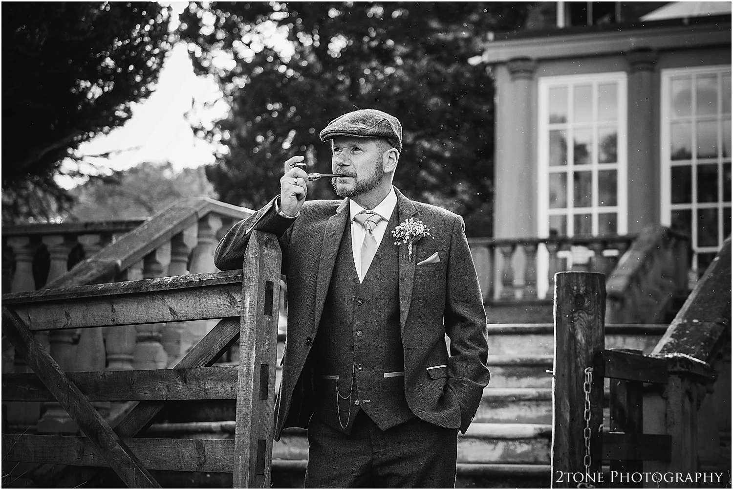 Woodhill Hall wedding photographer 43.jpg