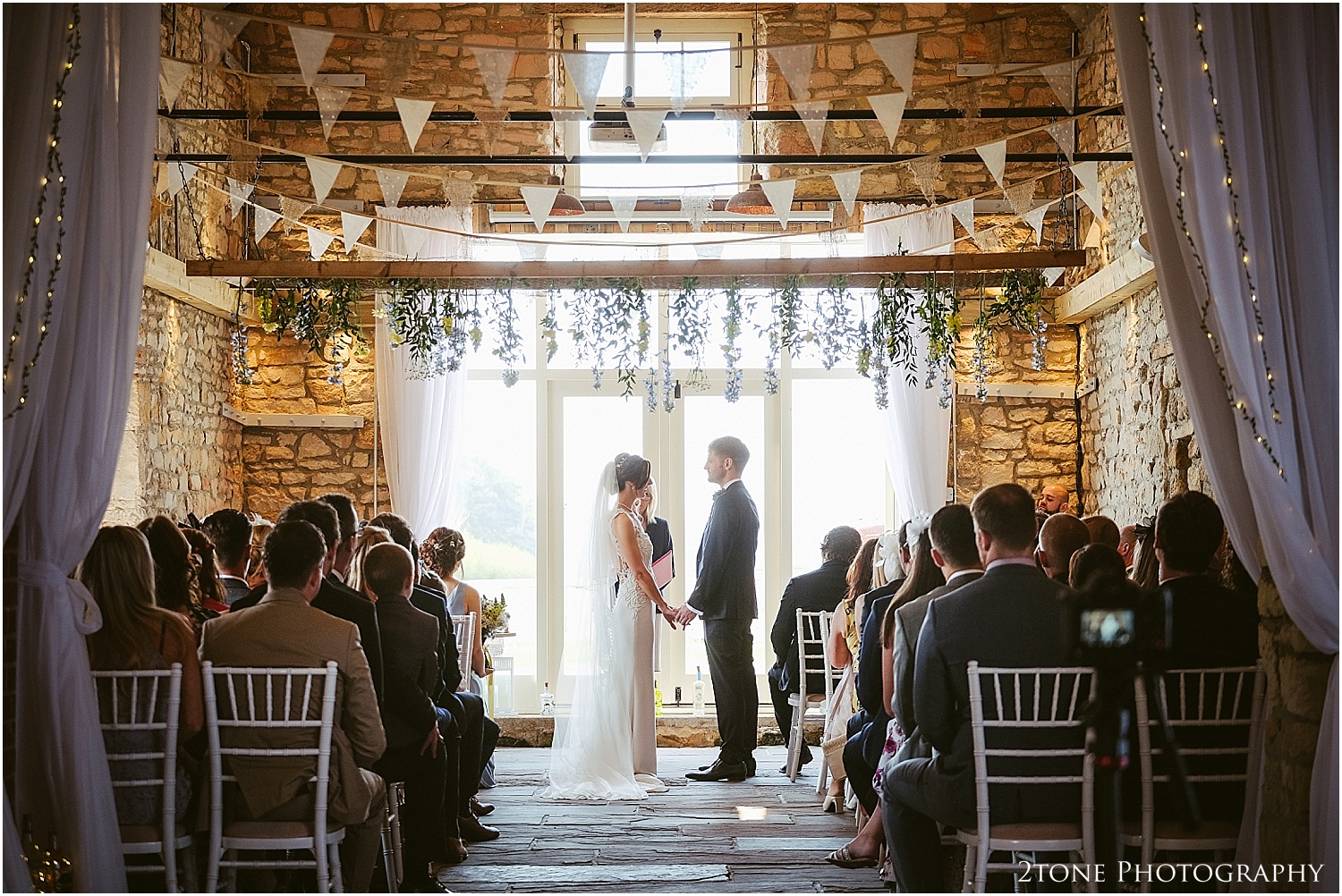 Northside Farm wedding photographer 064.jpg