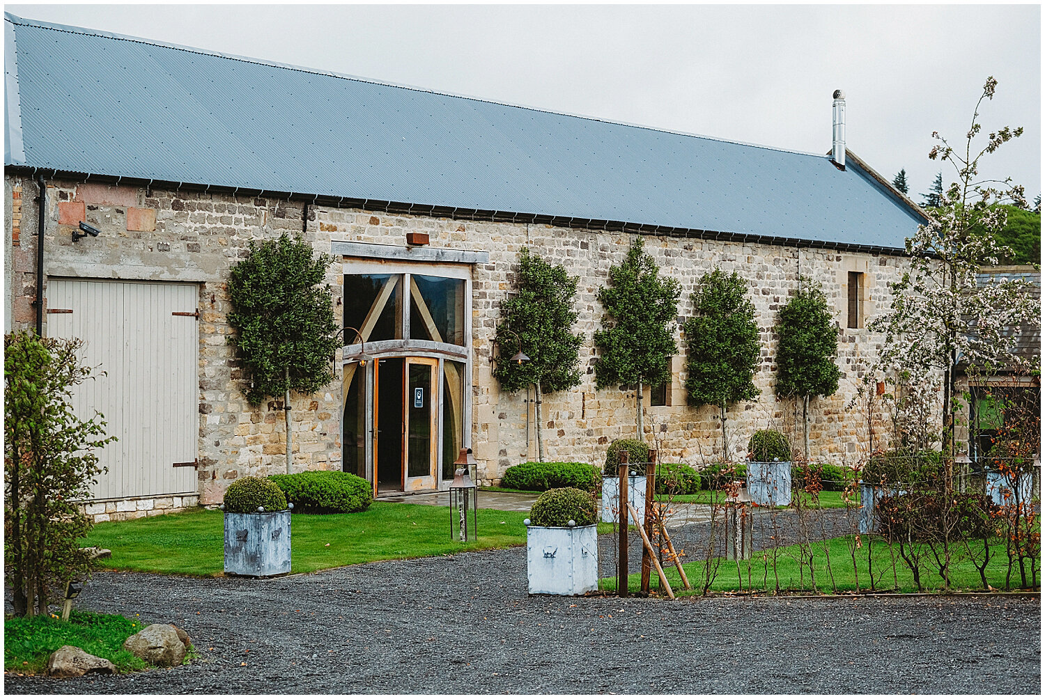 Healey Barn - Eleanor and Adam 032.jpg