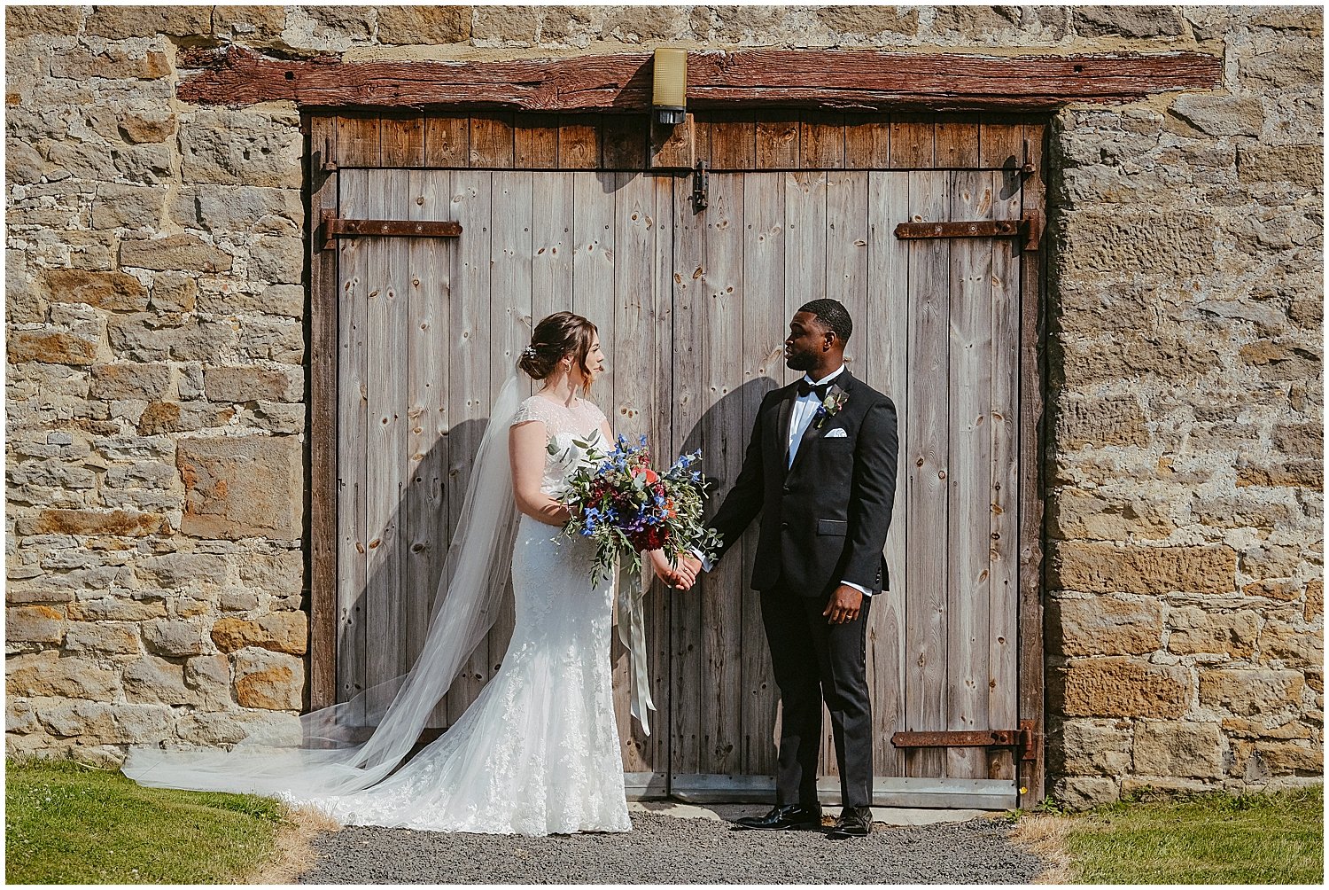 Healey Barn - Madi and Dennis 079.jpg