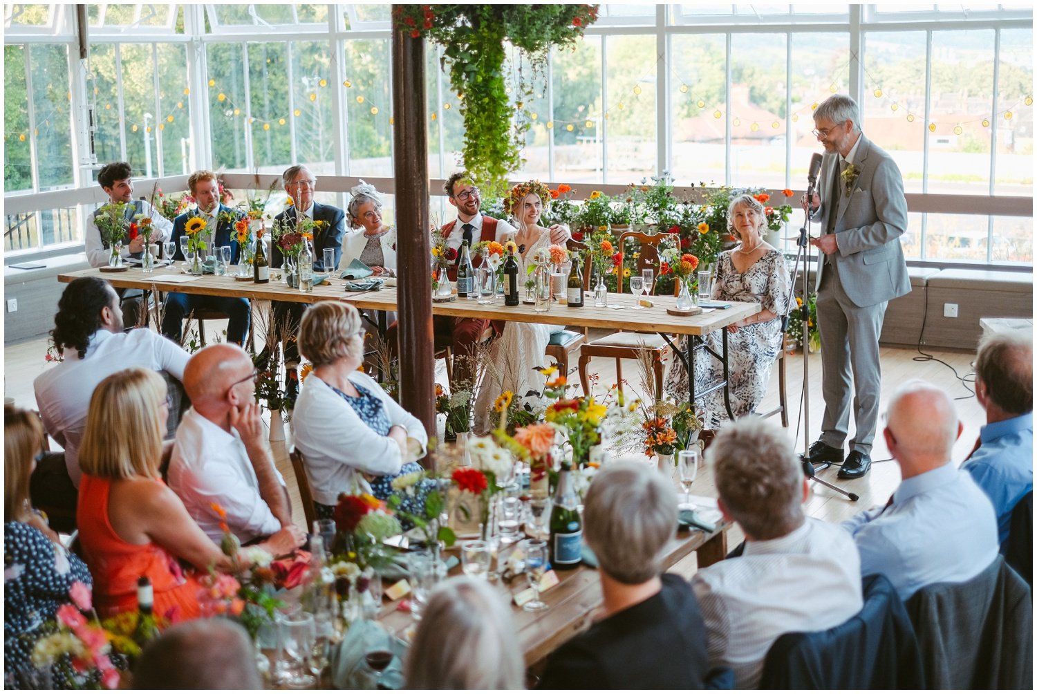 Hexham_winter_gardens_wedding_photos_lizzie_andrew 073.JPG