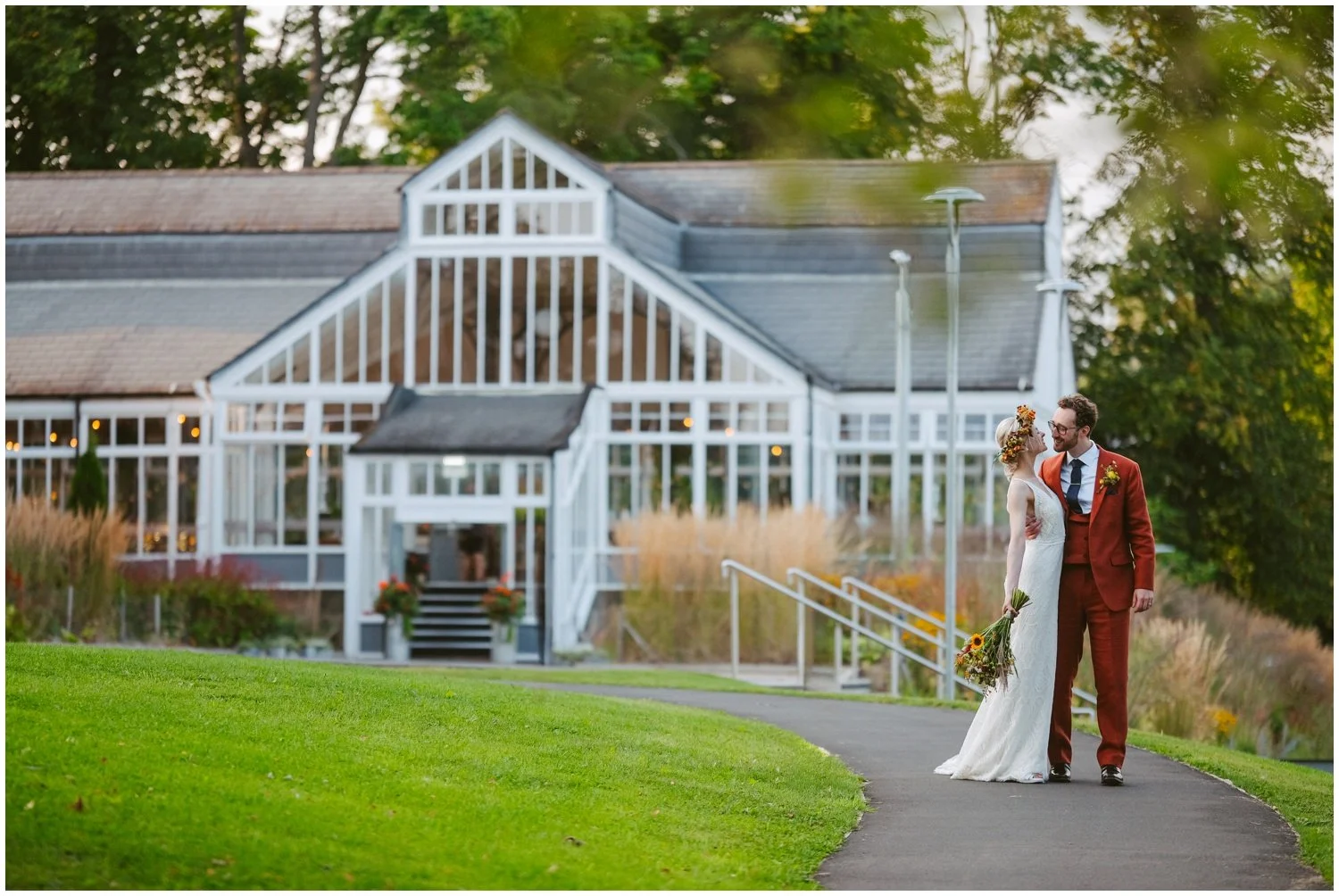 Hexham_winter_gardens_wedding_photos_lizzie_andrew 080.JPG