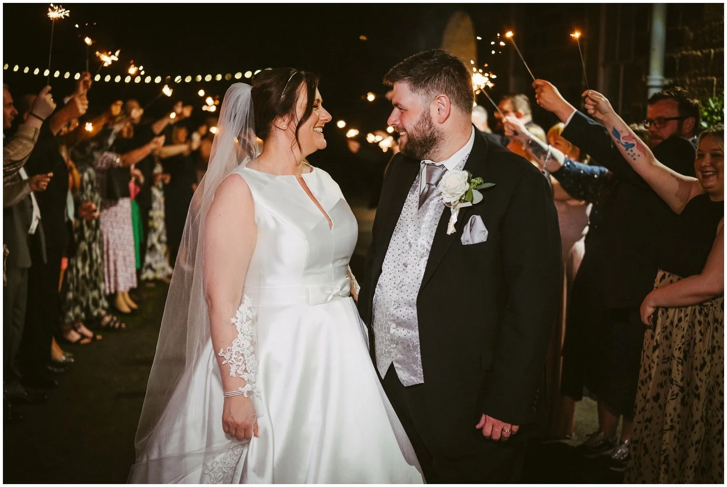 Hexham Abbey Wedding Photos C + M - 102.JPG