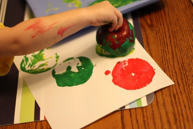 Painting with brushes can get old so give the game a new twist by using apples or potatoes. Jenae from I Can Teach My Child did it here .