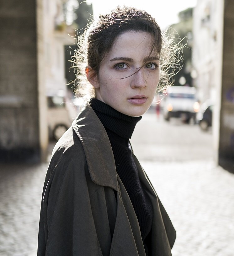 Isabella Mottinelli — VOLVER