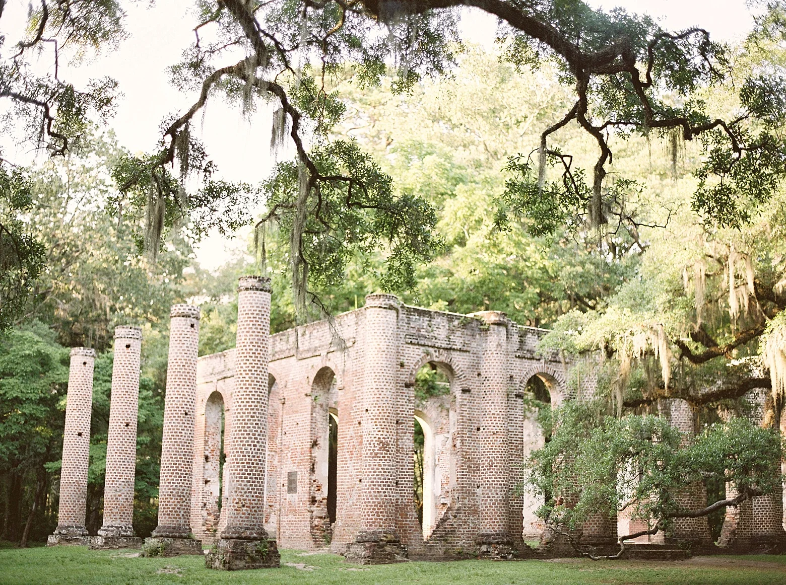Savannah Wedding Photographer -1.jpg