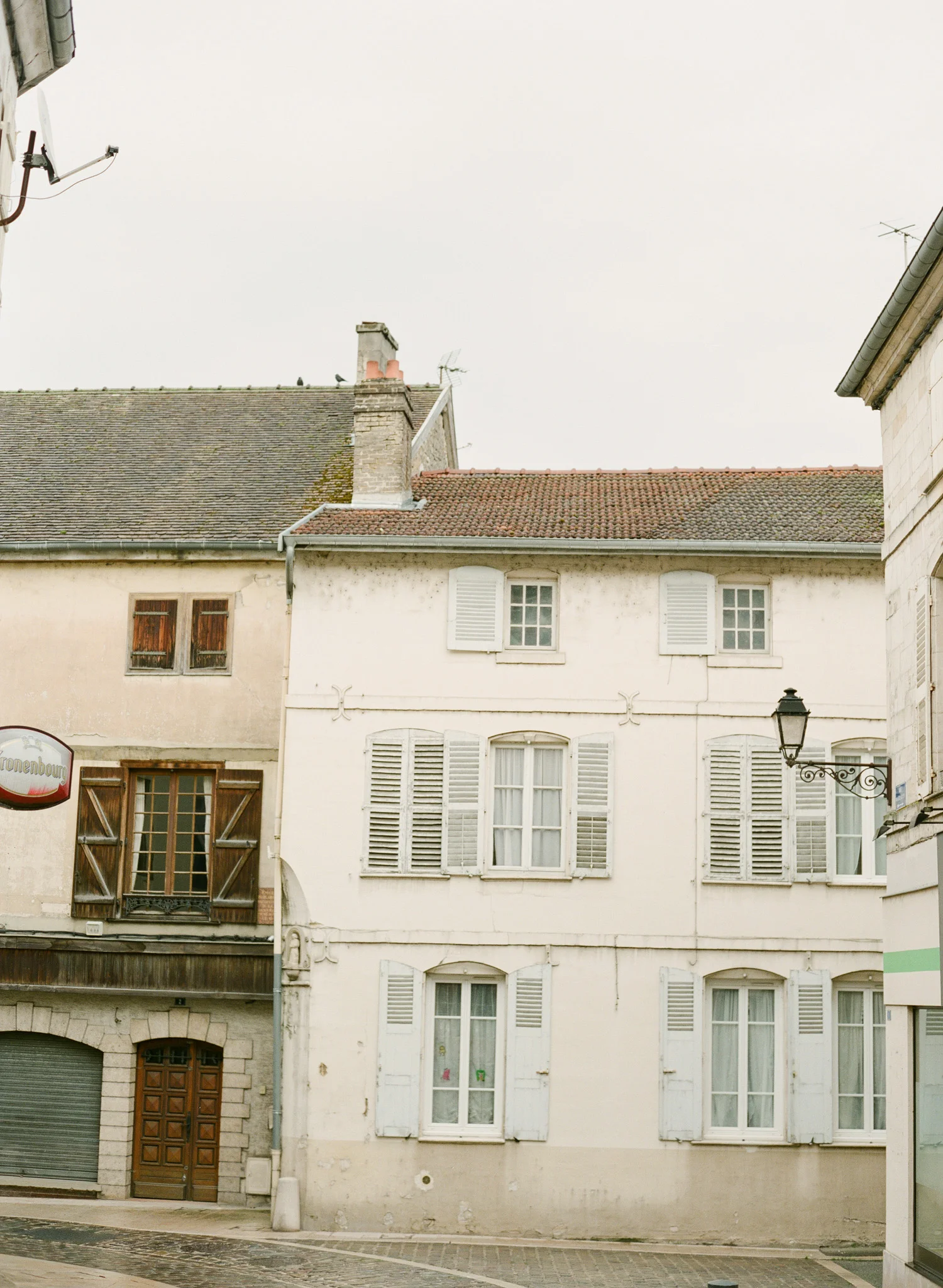 France-Adventures-By-The-Happy-Bloom-44.jpg