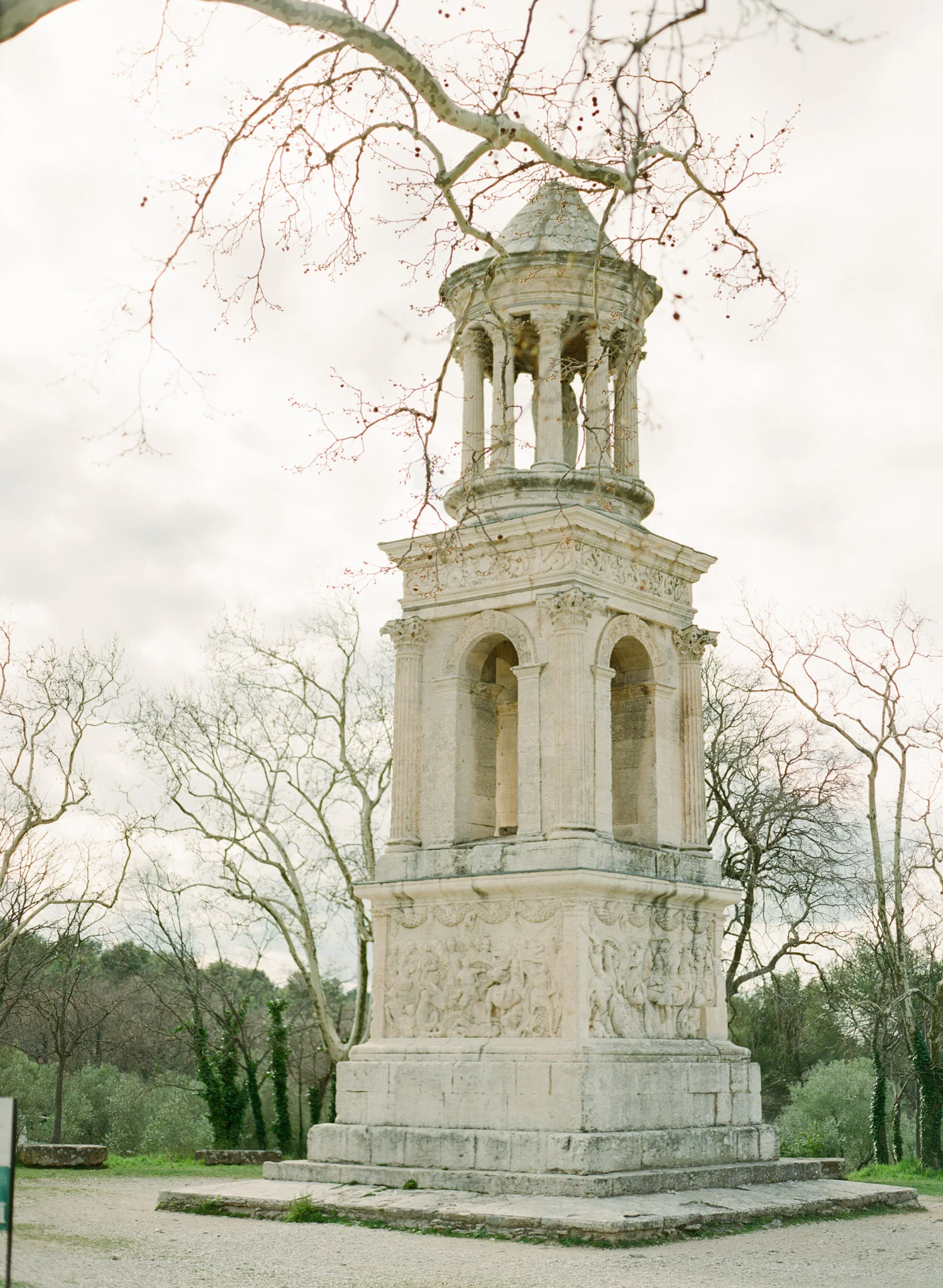 France-Adventures-By-The-Happy-Bloom-64.jpg