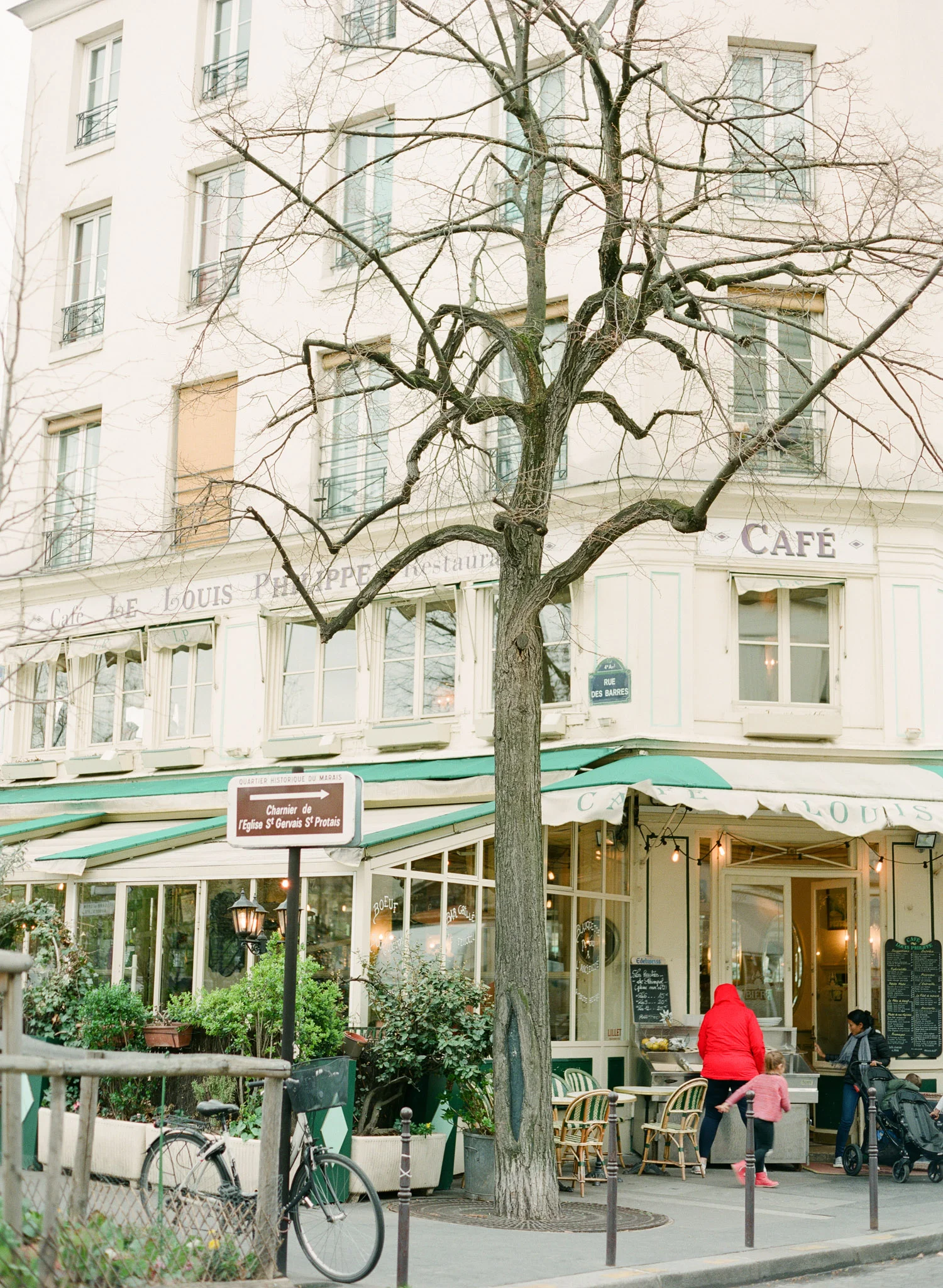 France-Adventures-By-The-Happy-Bloom-104.jpg