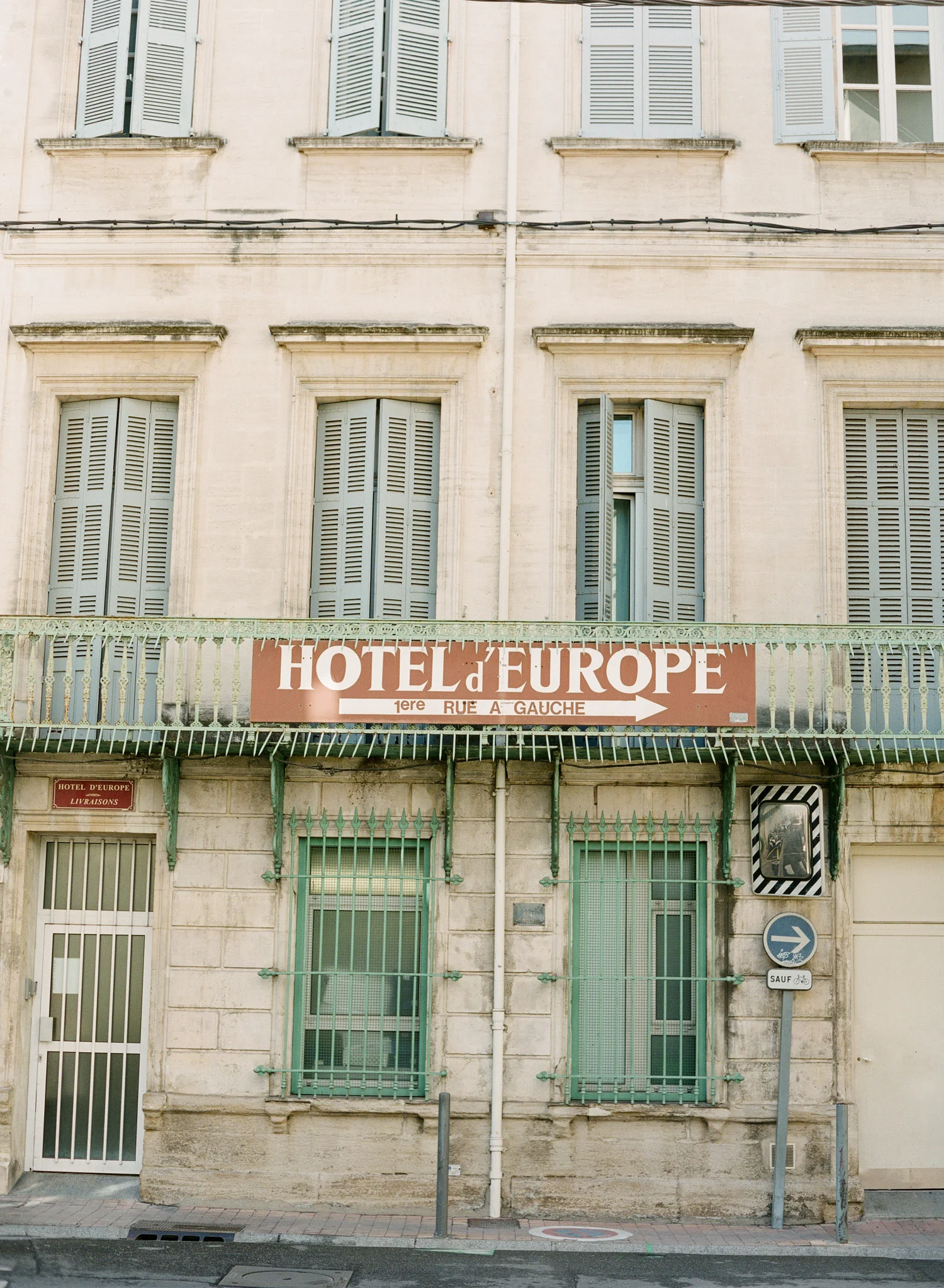 France-Adventures-By-The-Happy-Bloom-129.jpg