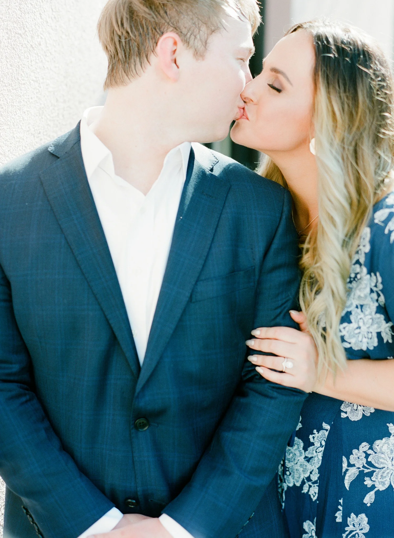 Downtown-Charleston-Wedding-Photographer_0133.jpg