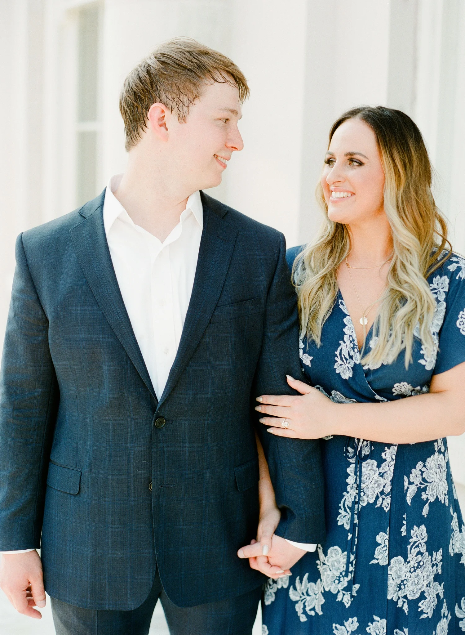 Downtown-Charleston-Wedding-Photographer_0145.jpg
