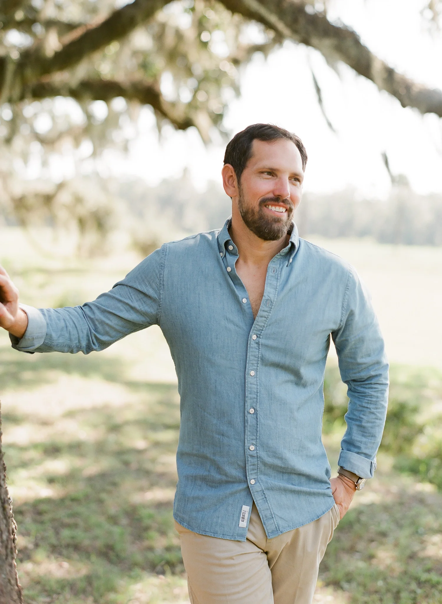 Wormsloe-Savannah-Engagement-Photos-28.jpg